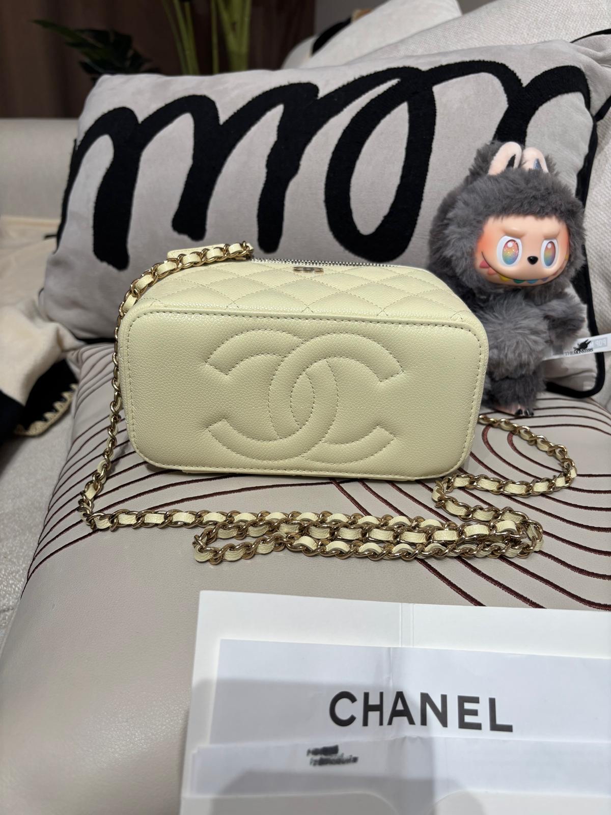 全新 Chanel vanity with chain 荔枝牛皮金鏈 100%Authentic,100%new全新 ✅晶片✅收據✅dust bag✅box