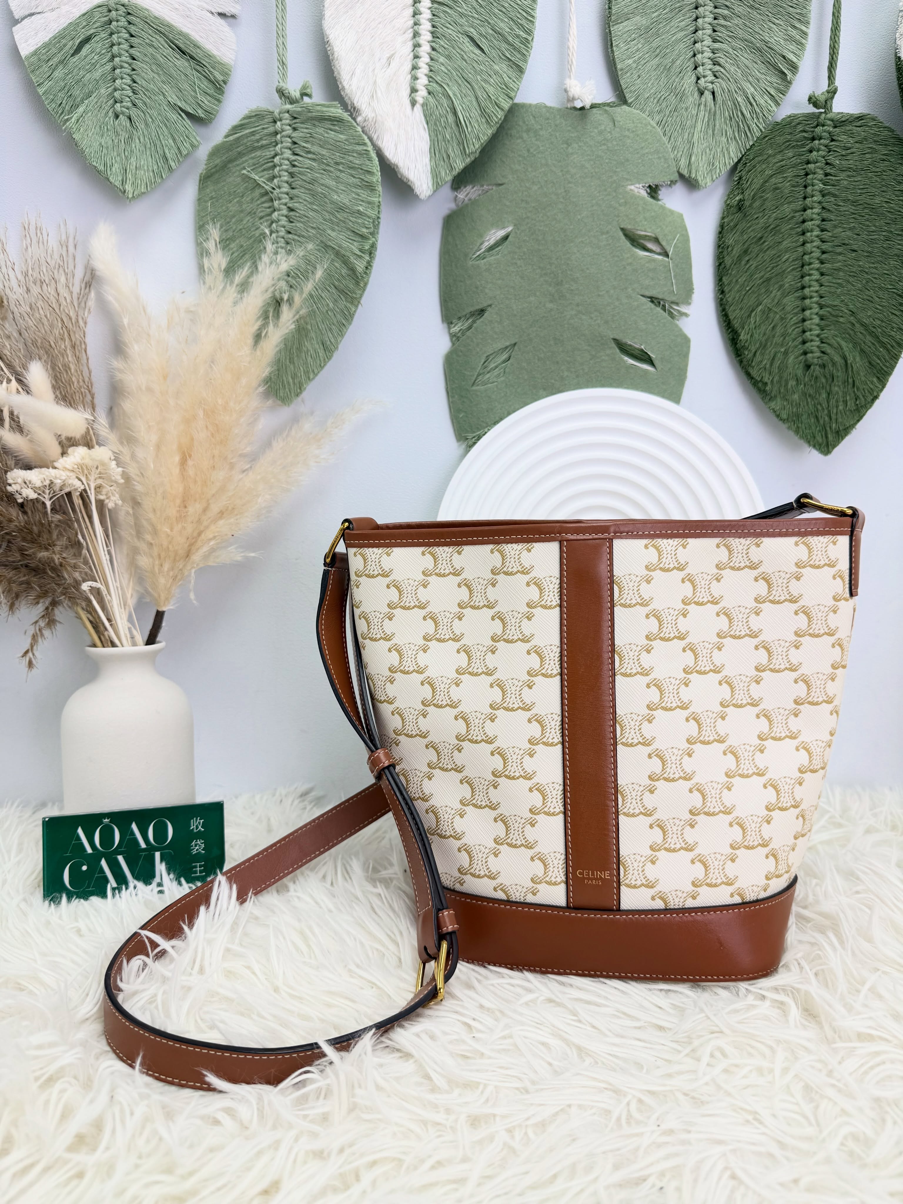 Celine 👜 PRE OWNED 🛍️ 棕色老花 水桶包 small🤎 有塵袋 有單 