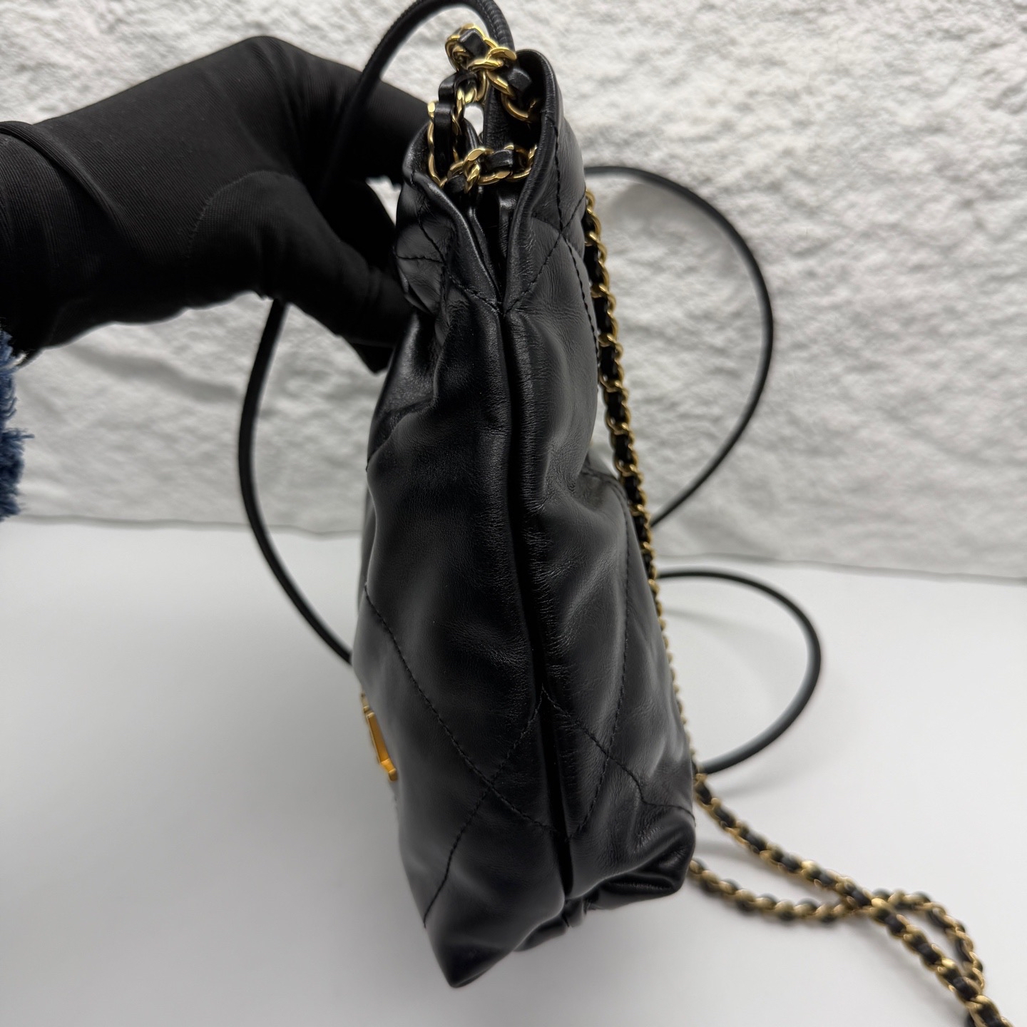 Pre-Owned CHANEL Mini 22Bag / Product Code : 26040806