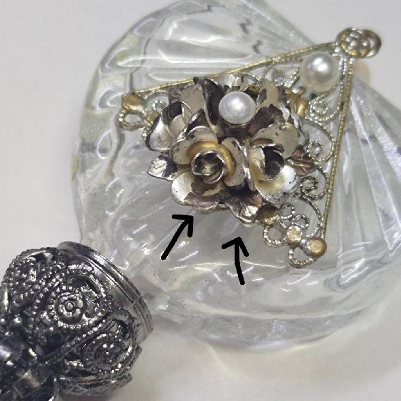 Vintage Art Deco Inspired Fan Pattern Clear Glass Purse Perfume Bottle Necklace - Recomposed New Old Stock(MZ001-8)