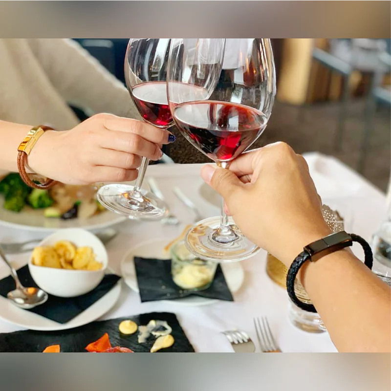 Kiraku Juice Bangle二合一USB Cable手帶 [預購商品］截止日期為4月30號，預計發貨日期為5月中至5月尾