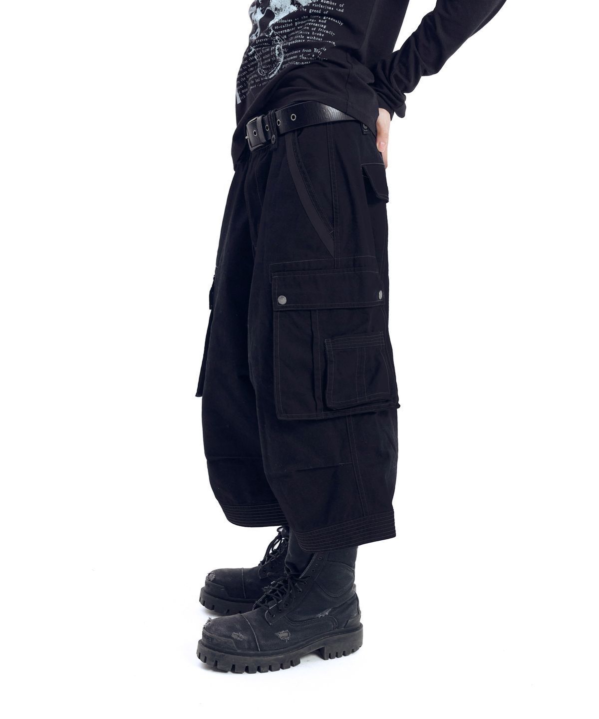 🇰🇷訂購｜AAKAM 26SS｜Knee Pin-Tuck Bermuda Cargo Pants 2色 