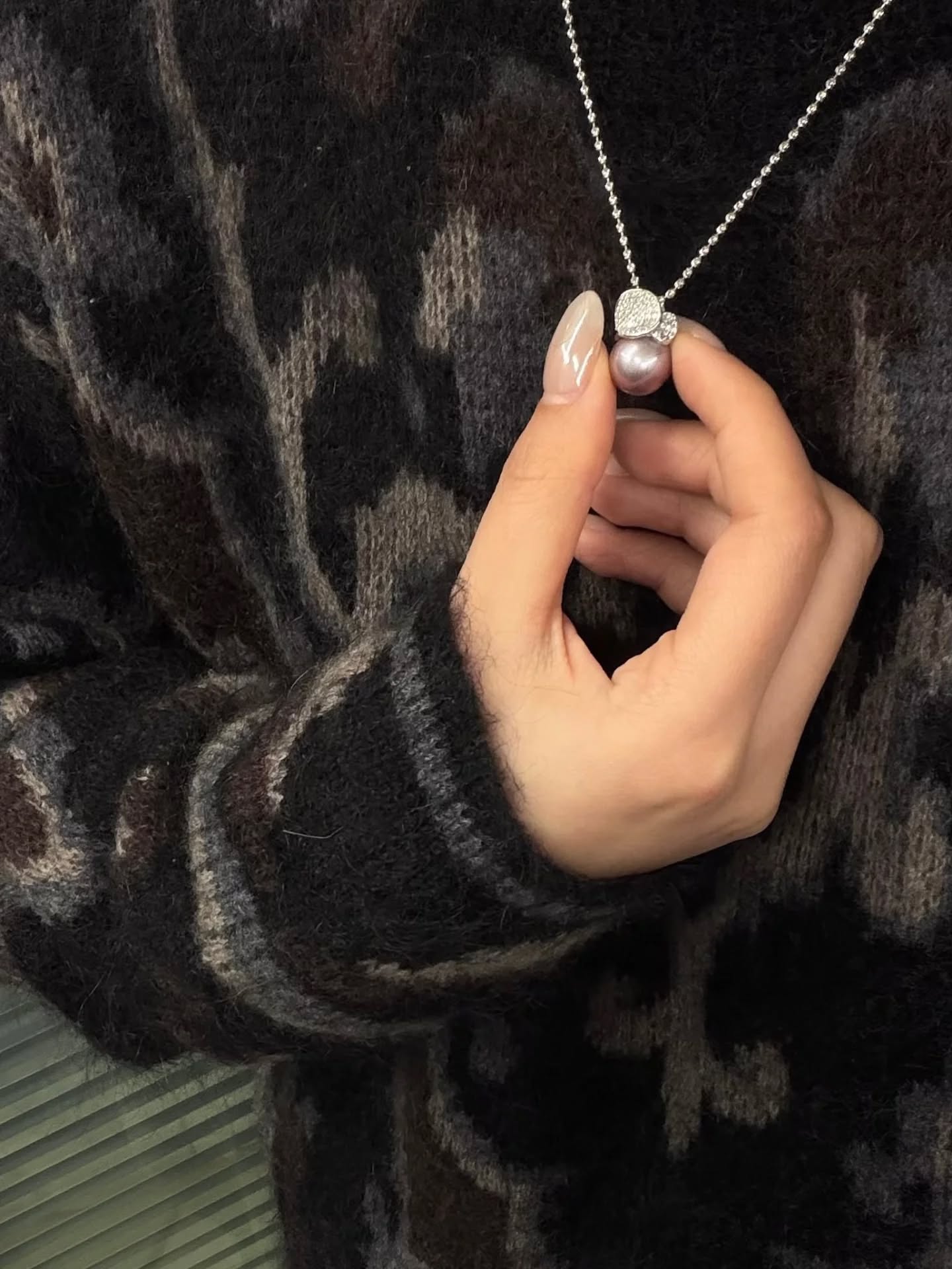 紫珠真的是富貴之珠  11-12mm愛迪生天然珍珠紫珠 正圓極細微瑕 純銀吊墜