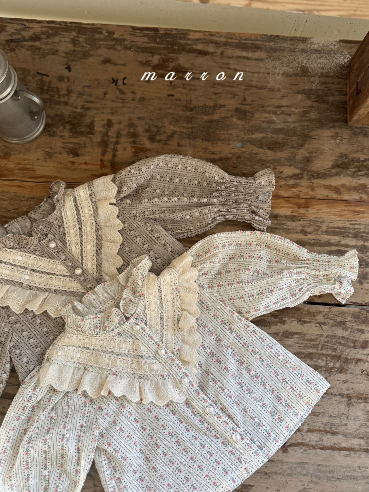 🇰🇷Marron blouse