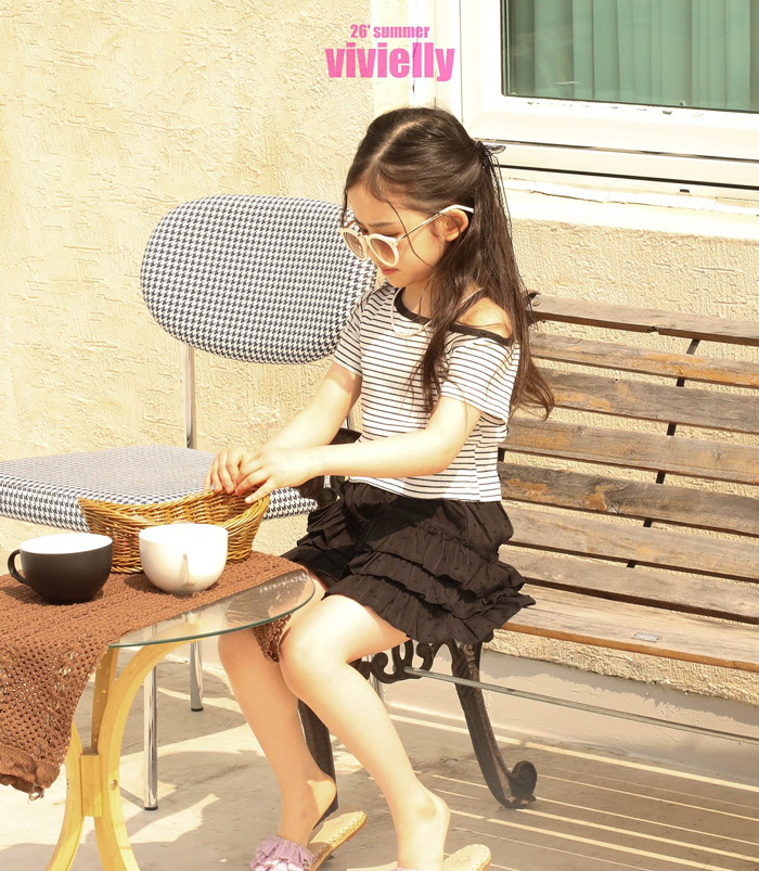 🇰🇷Vivielly tee