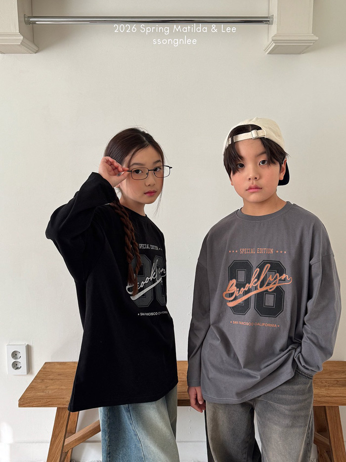 🇰🇷Matilda&Lee tee