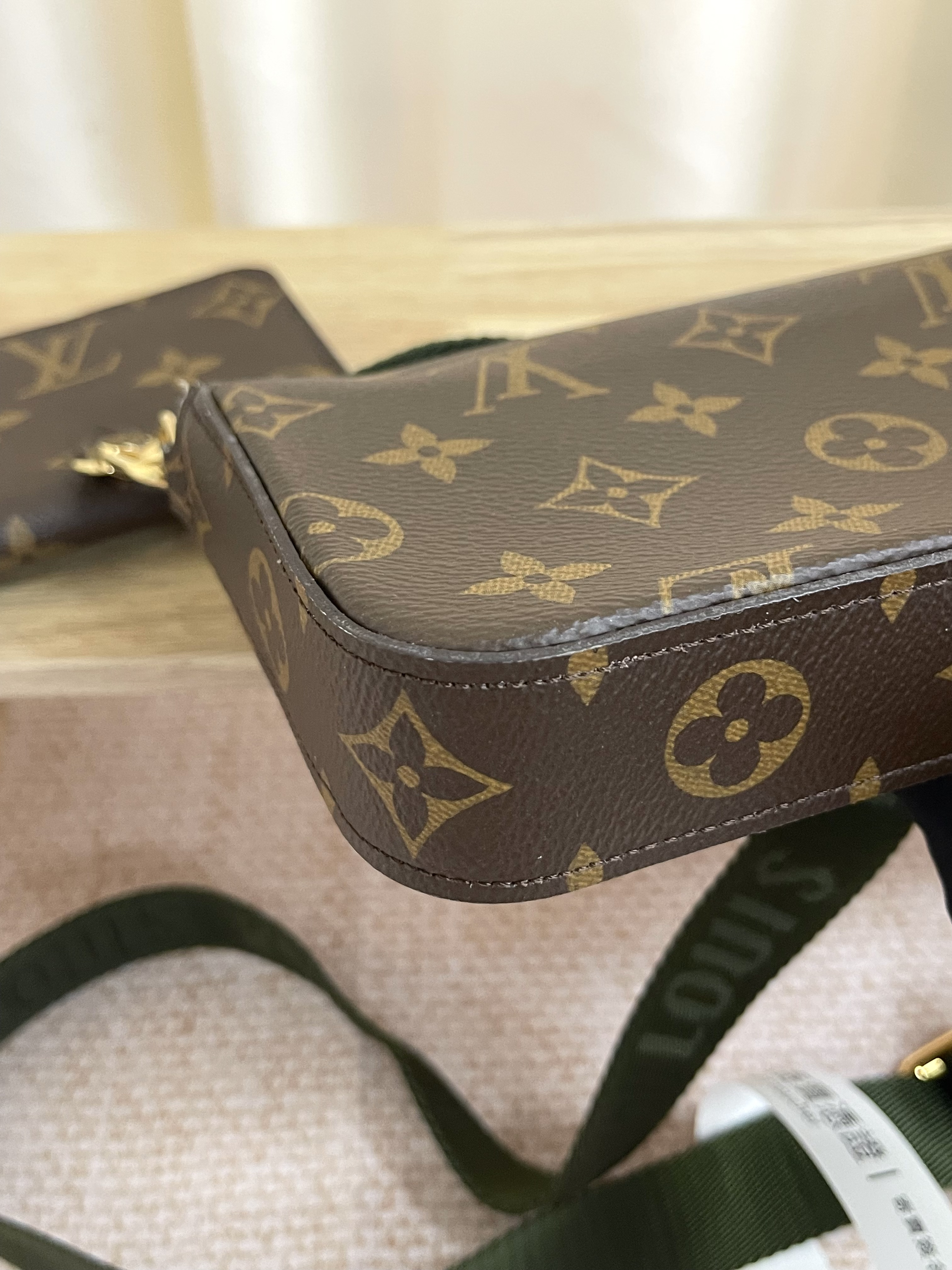 Pre-owned Louis Vuitton Félicie Strap & Go Monogram / Product Code: 26021307