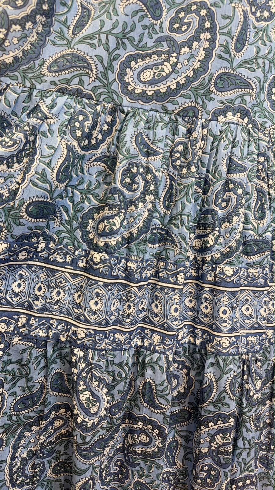 3389 Sea Blue Big Paisley 4-Rope OP 47.5" 