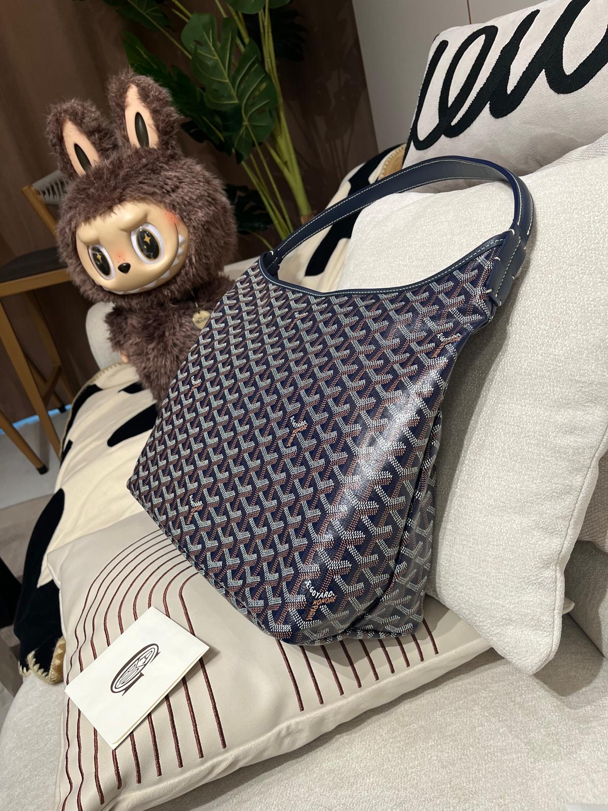 Goyard boheme hobo  Navy 100%Authentic, 95%new ✅收據✅pouch ✅dust bag