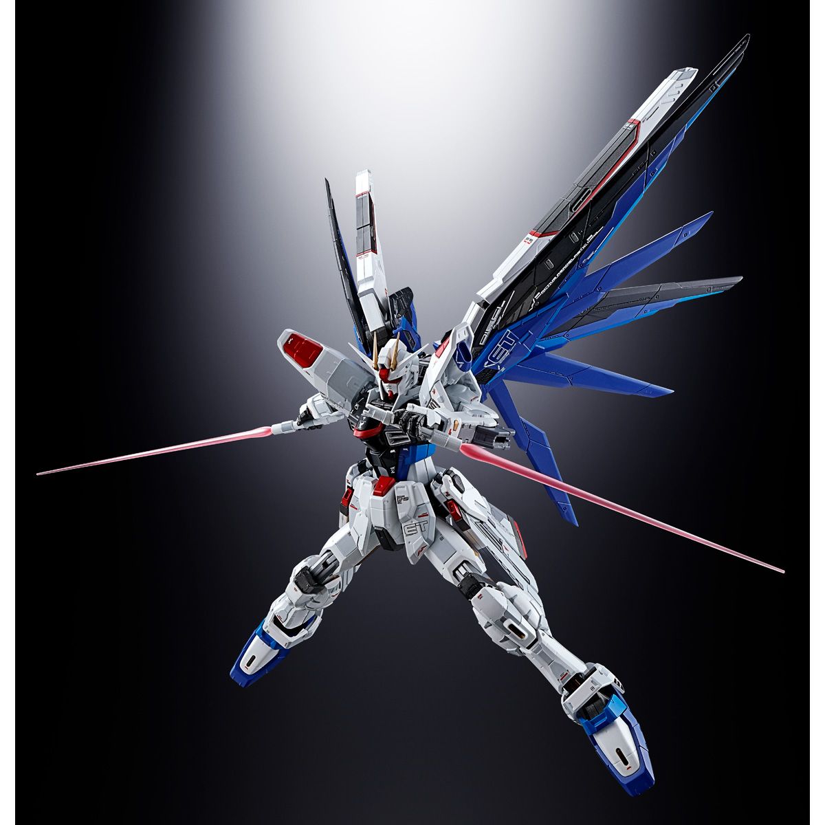 CHOGOKIN ZGMF-X10A FREEDOM GUNDAM Ver.GCP