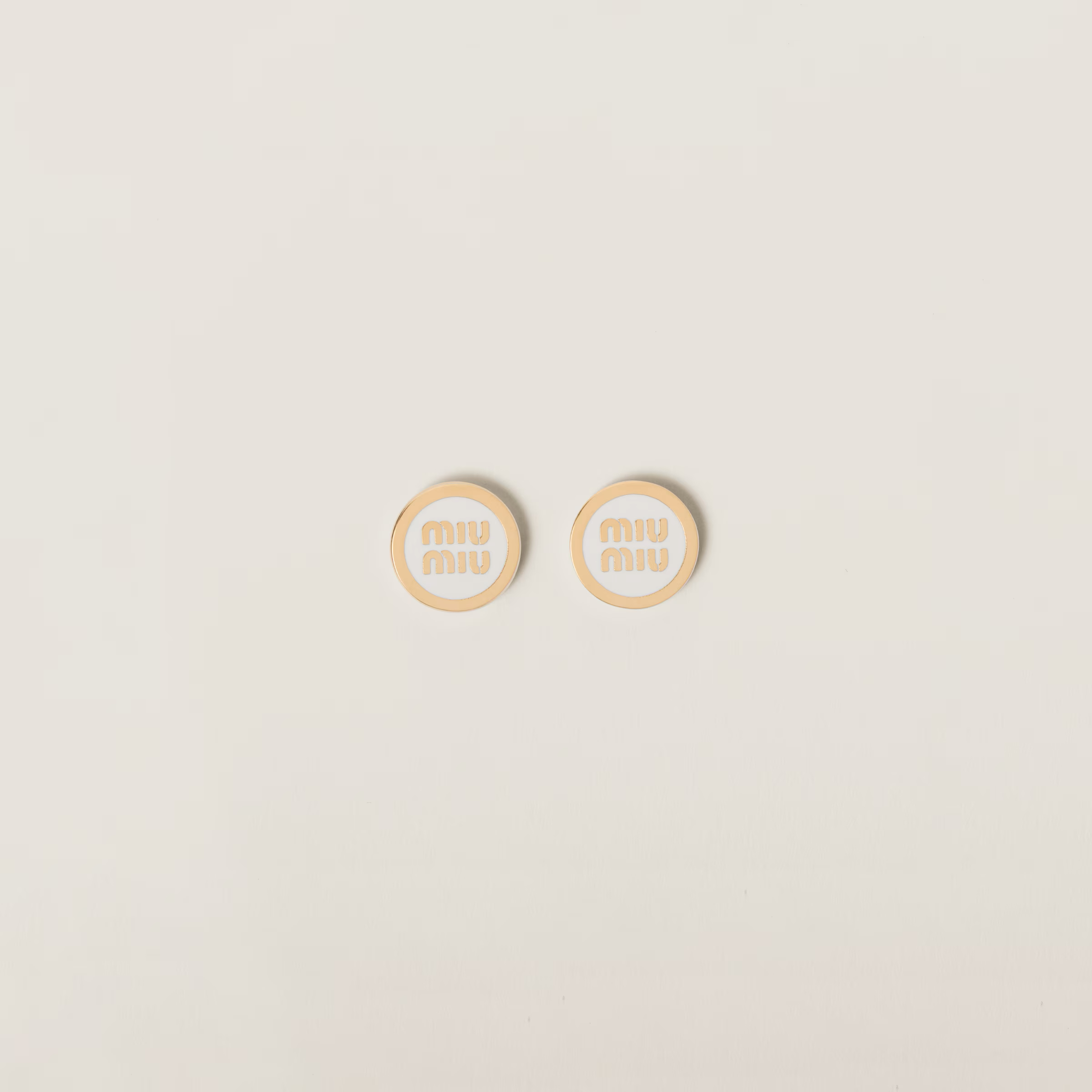 限時優惠😍訂貨📮MIUMIU 圓餅耳環