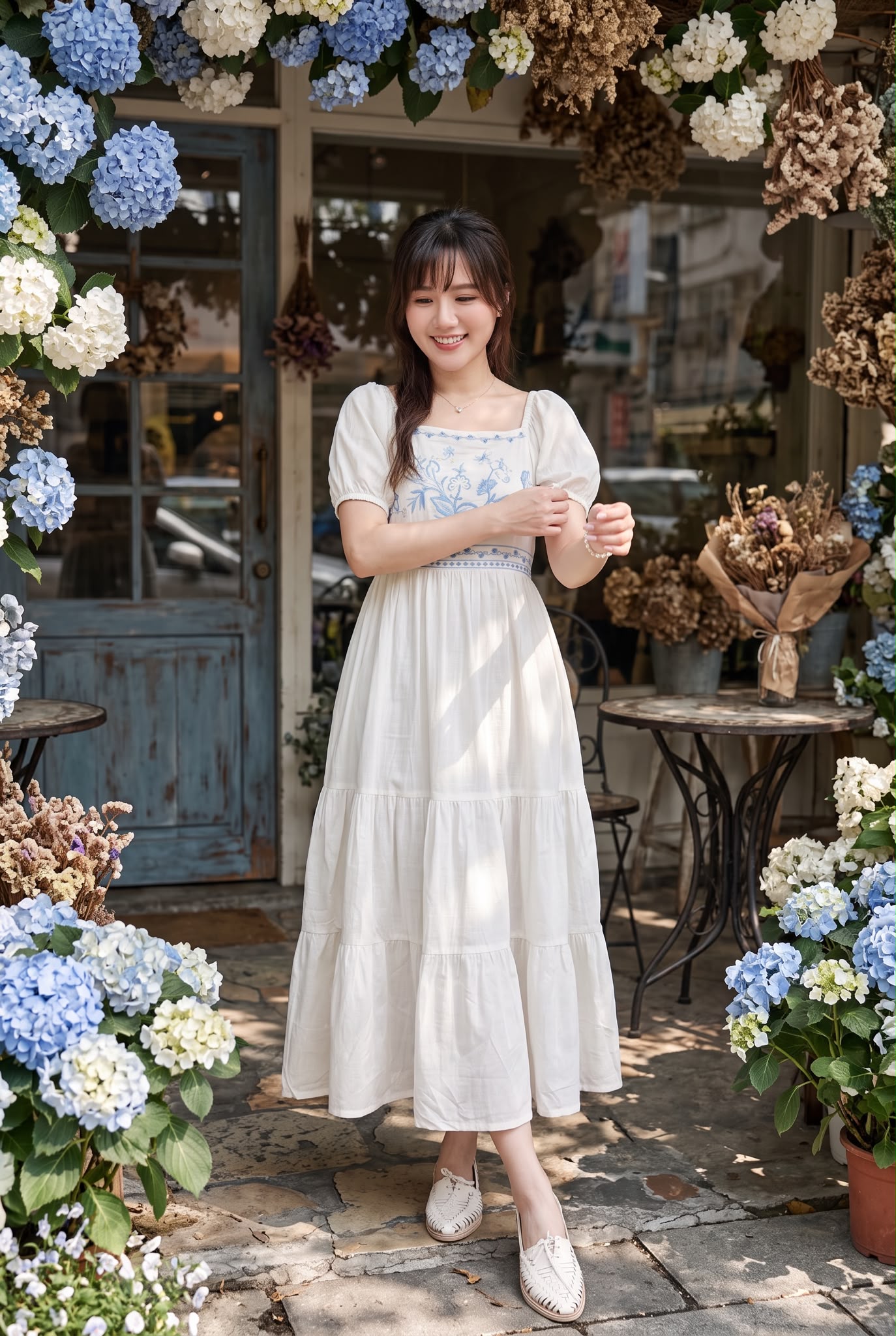 3169 Off-White With Sea Blue Chest Emb OP 47"