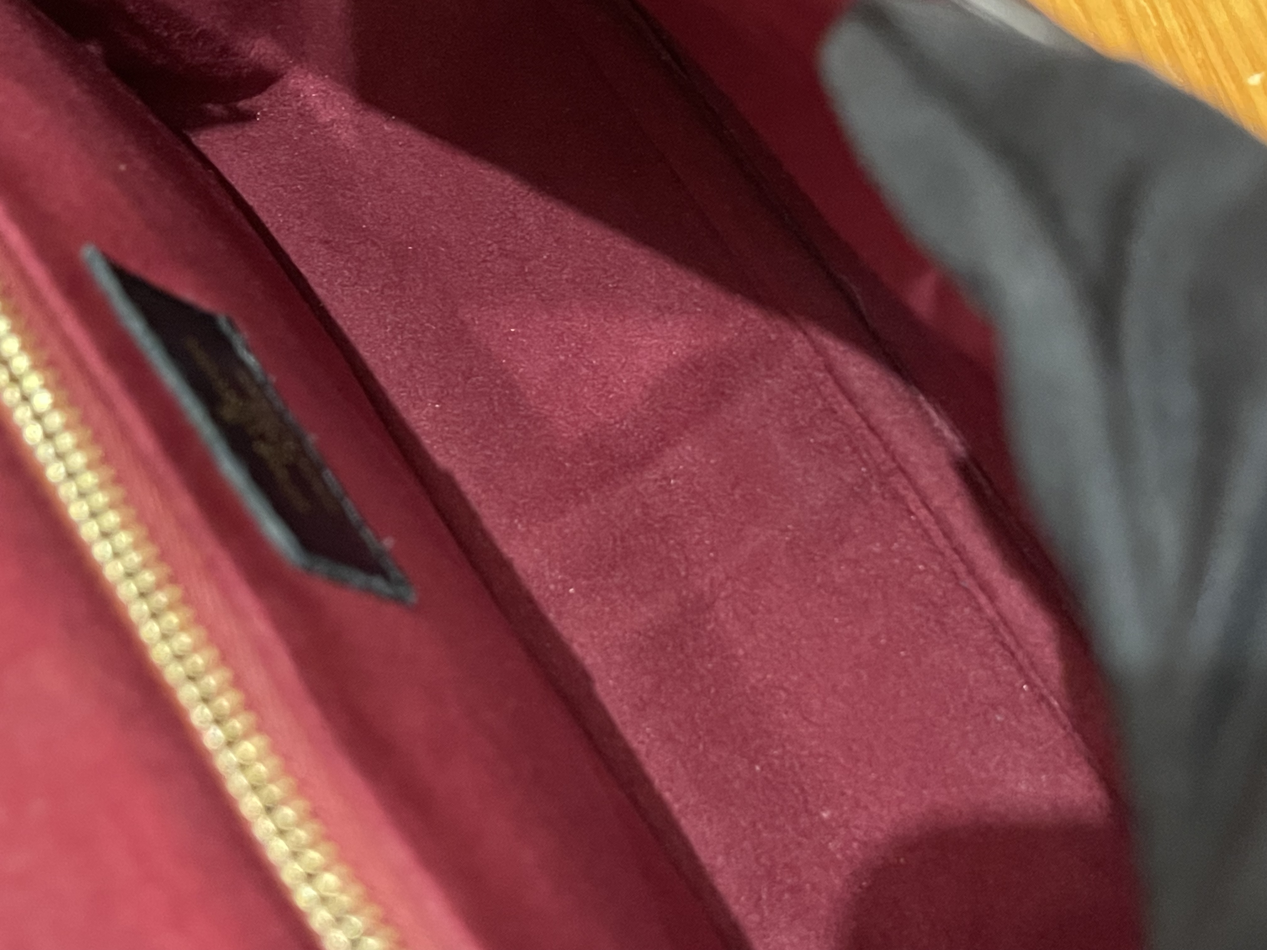 直播貨品 |  [1個-$100 2個-$300］HH31