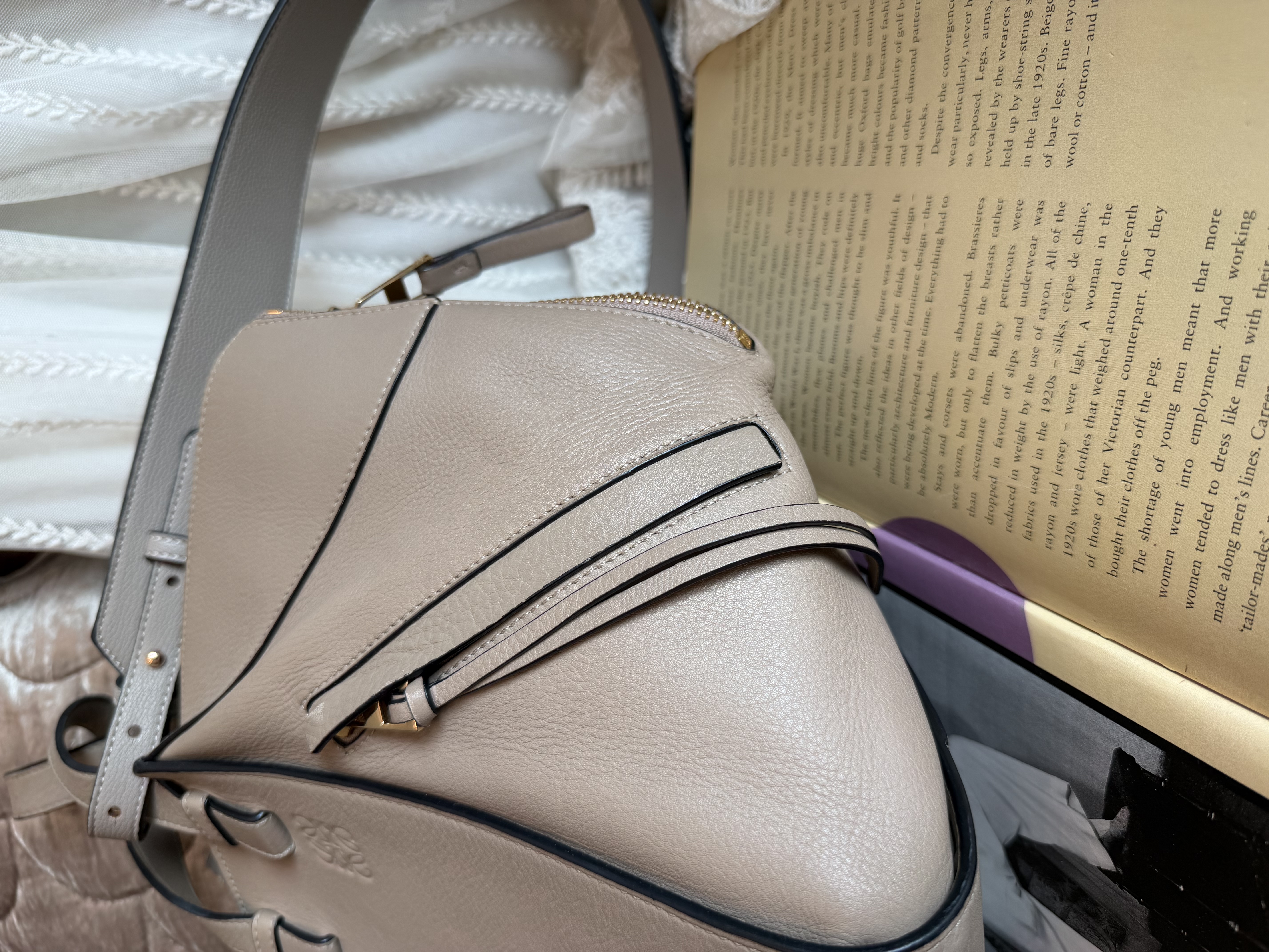 Loewe Hammock grey leather bag / shoulder bag handbag crossbody bag