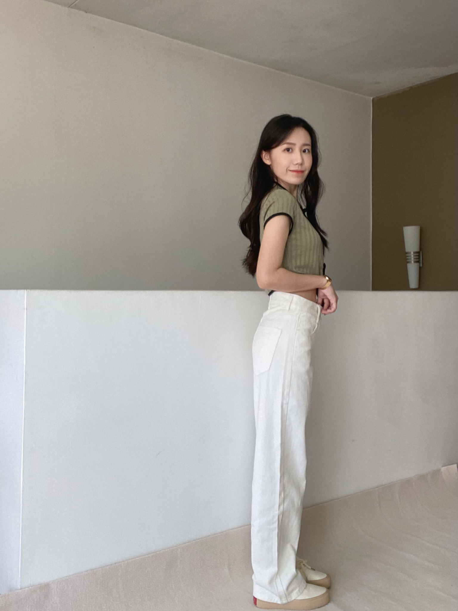 Serene Chinese Tee | Green