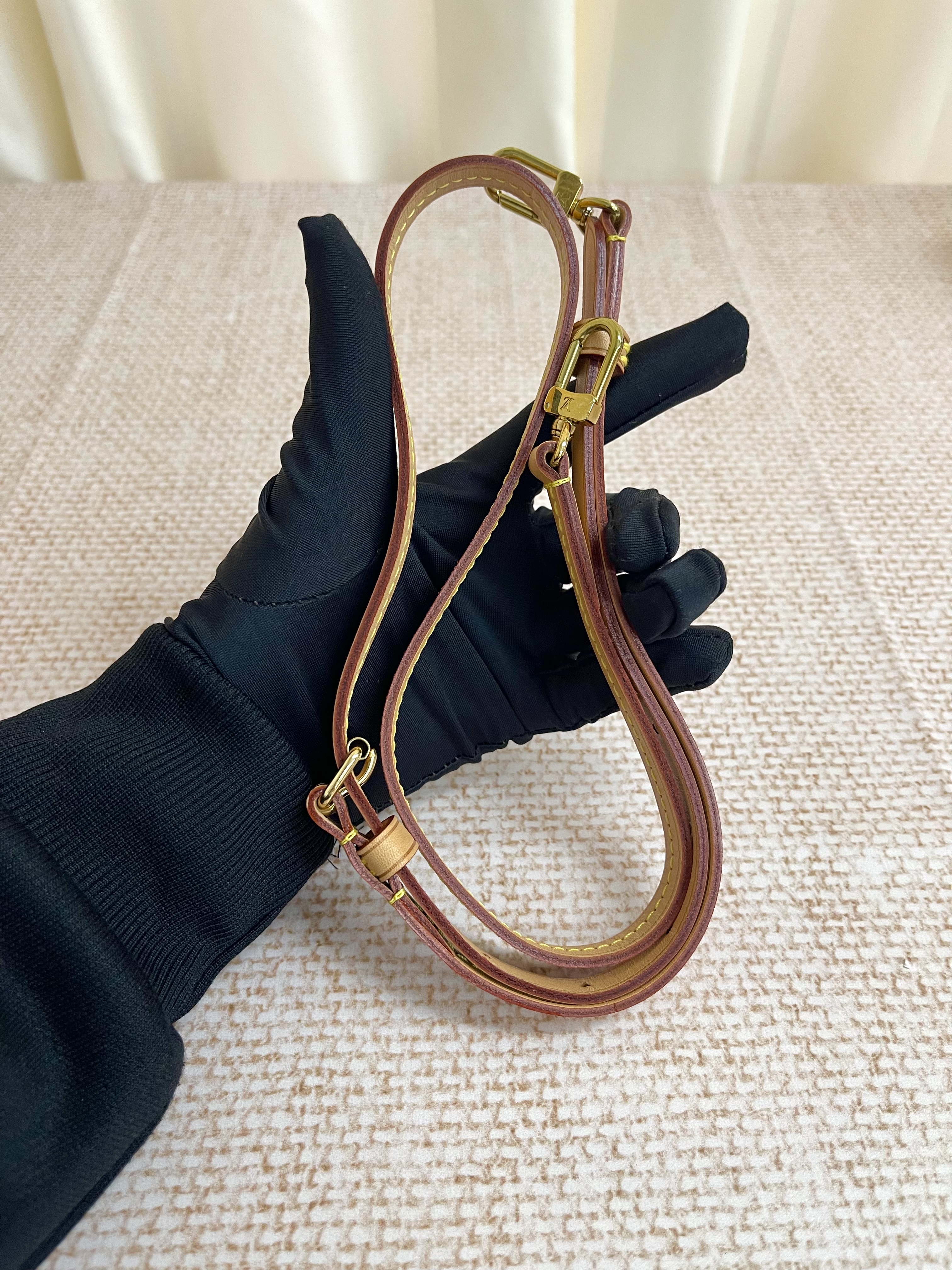 Pre-Owned Louis Vuitton Tiny Backpack / Product Code: 26021201