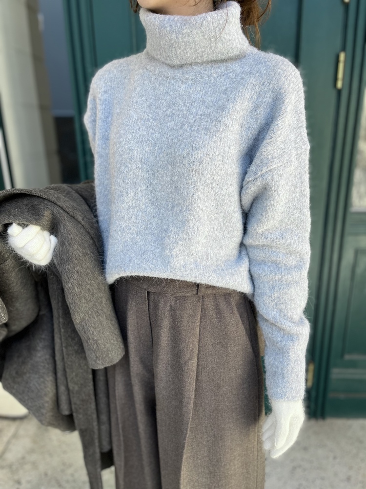 The Souffle Soft Sweater (Blue Grey)