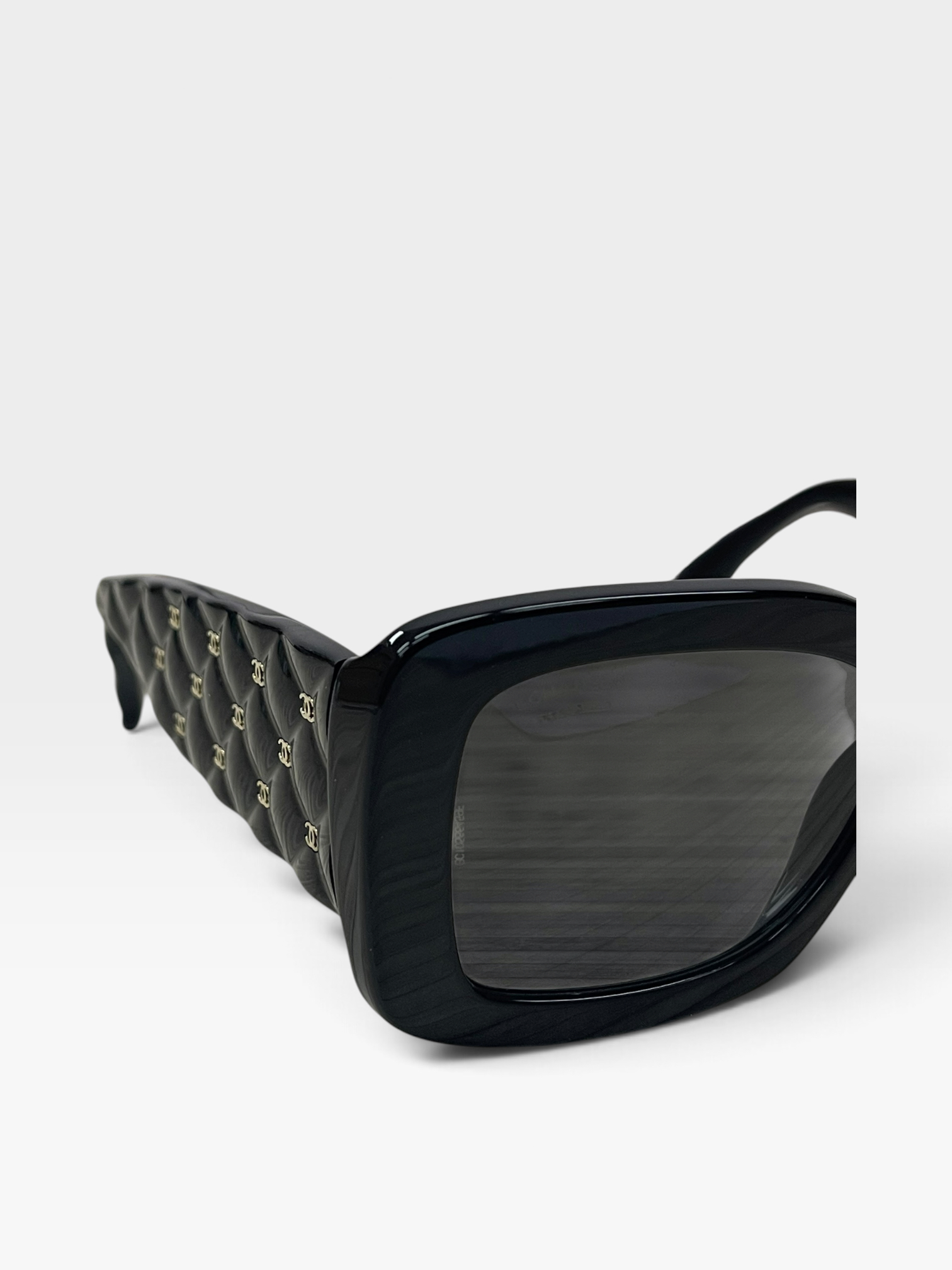 Pre-Owned CHANEL Sunglasses / Product Code: 090901