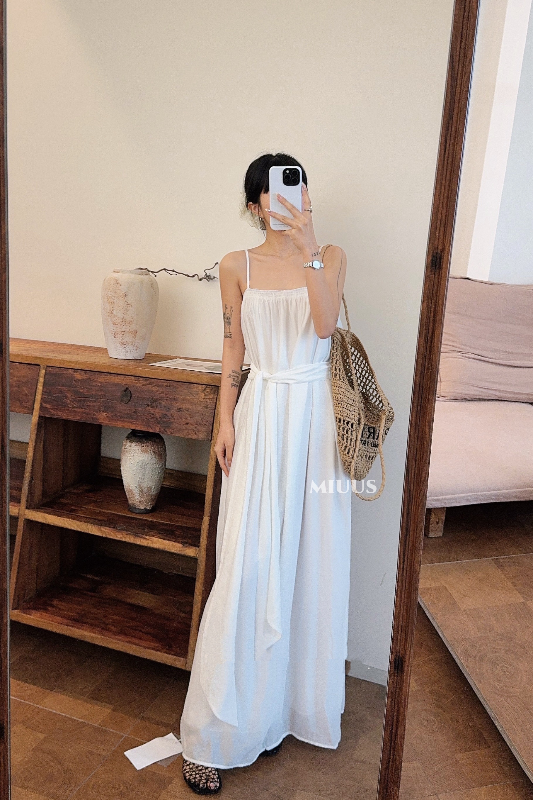 1703 FLOWY CAMI MAXI DRESS WITH SCARF 飘逸吊带长裙（含飘带） 