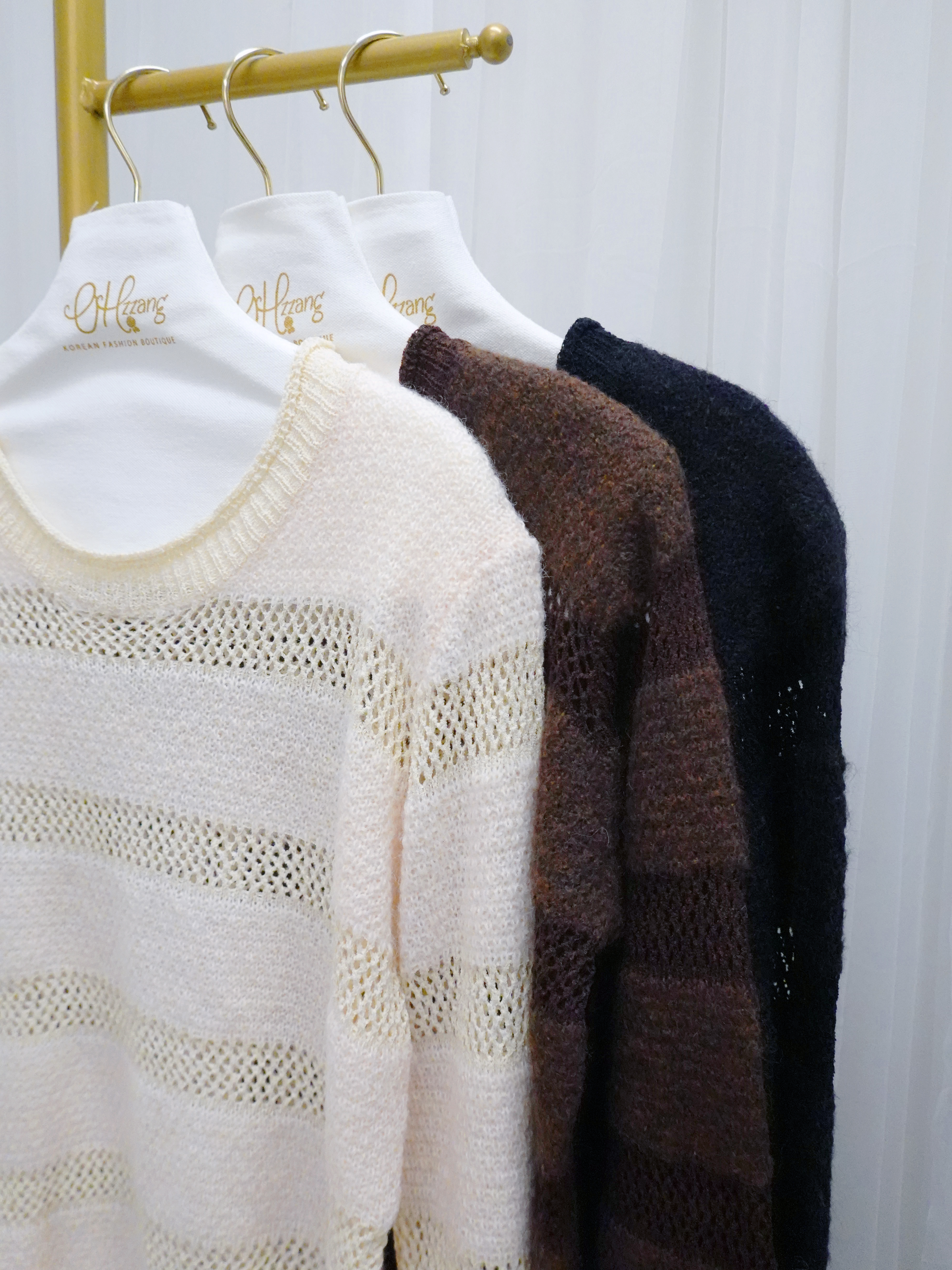 TOP02_11 通花橫間冷衫 (3色)