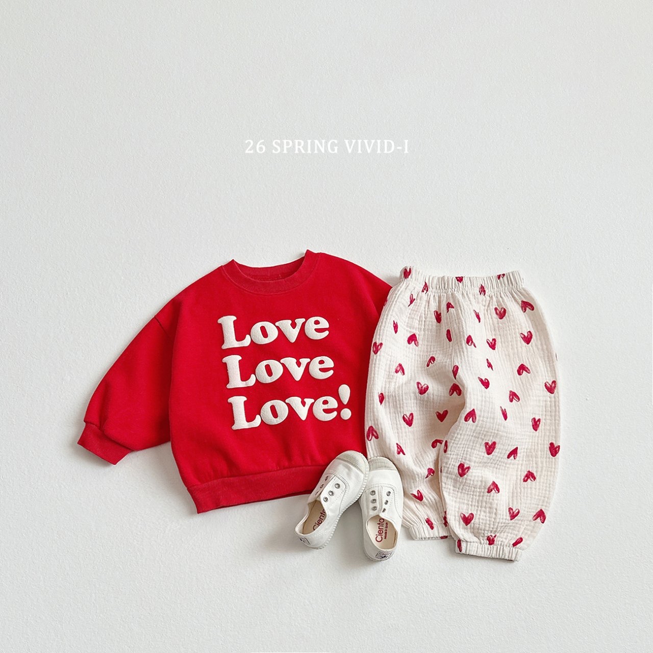 🌸預訂 韓國直送🌸🇰🇷VIVIDI兩色立體Love印花寬鬆衛衣