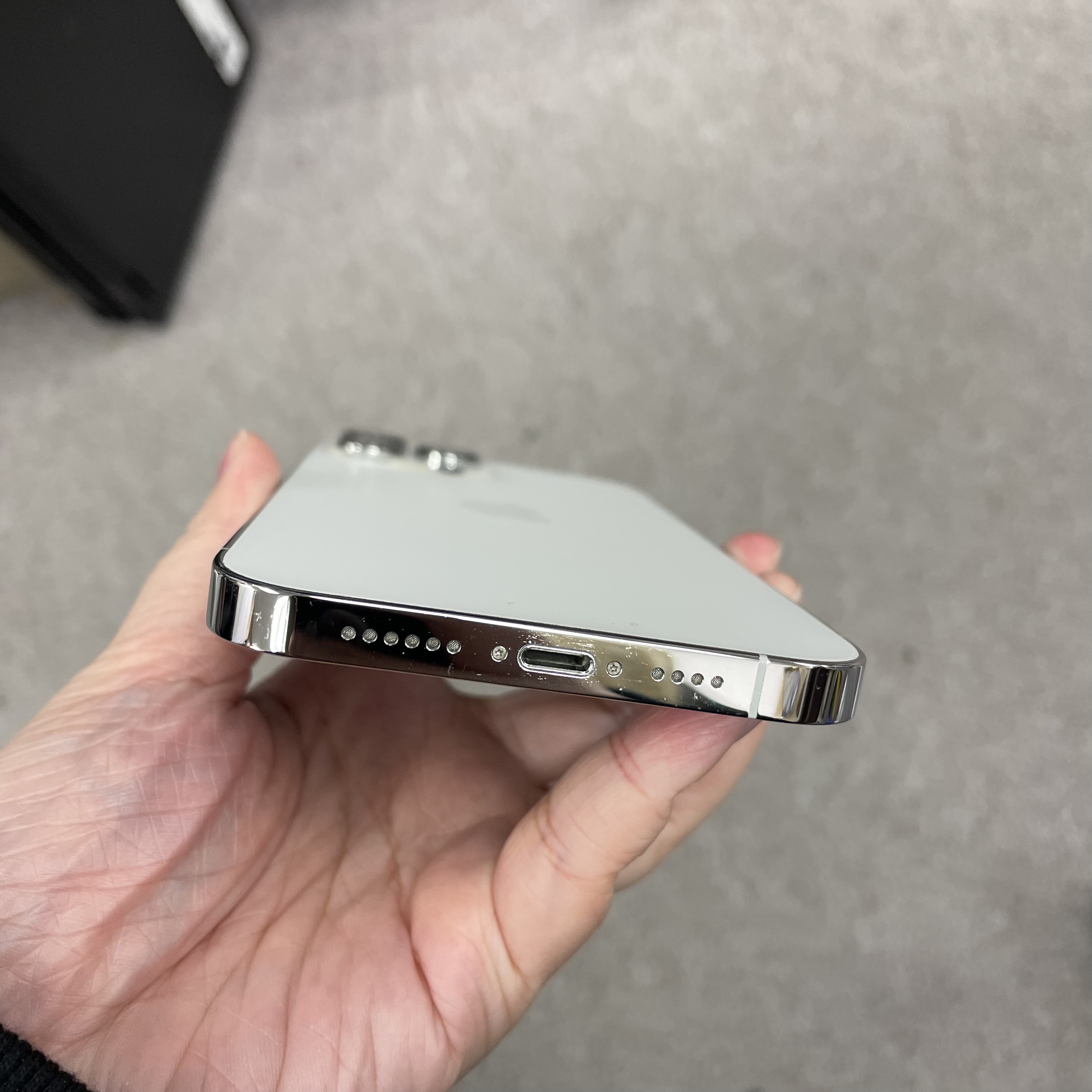 *5759 13 Promax 勁靚機 128GB 電100 白色 white