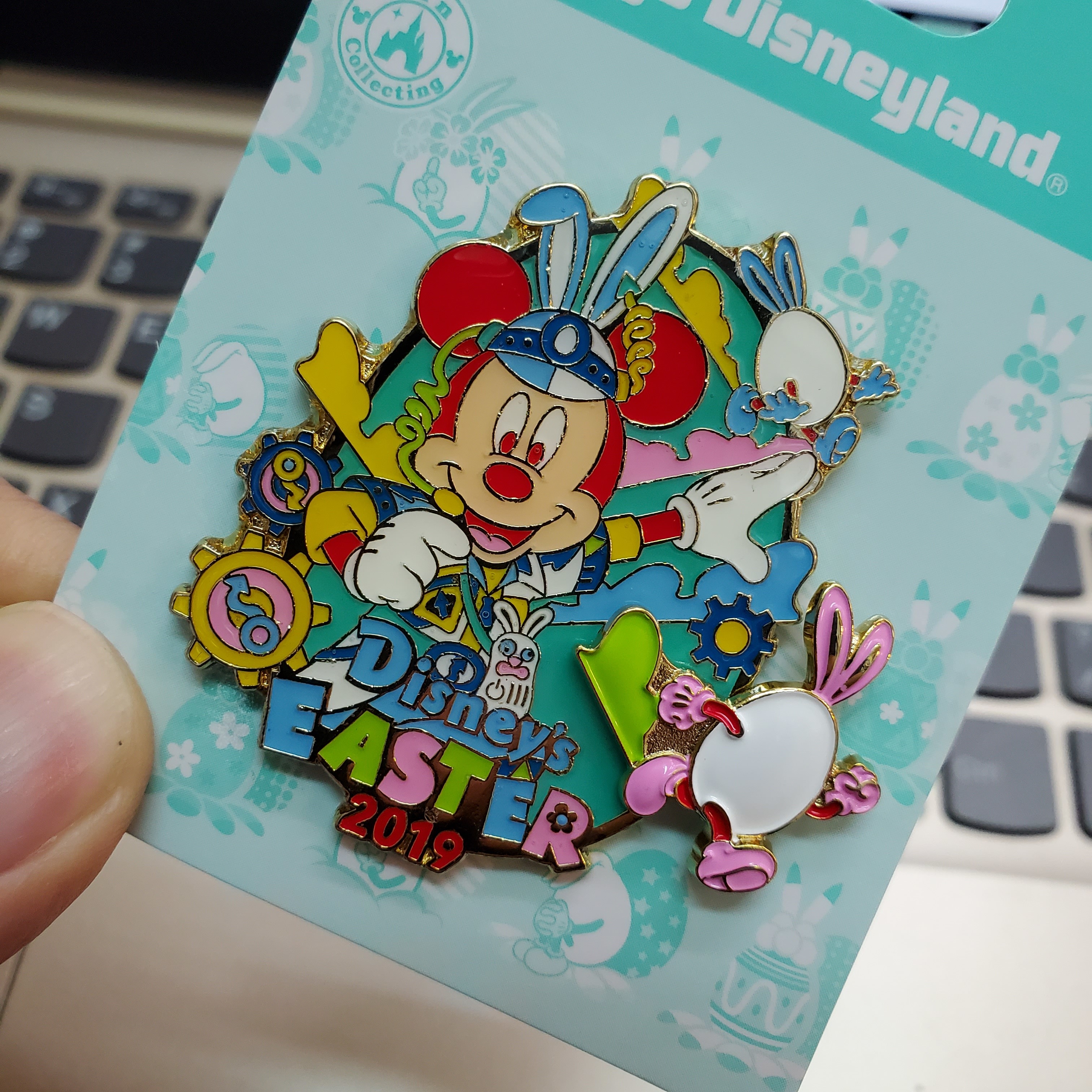 [現貨] [東京迪士尼樂園] 米奇米妮 徽章 {TF210410F}
