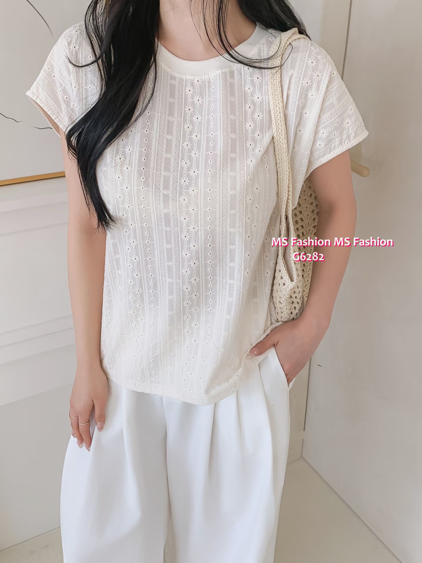 G6282 韓國🇰🇷淨色通花top