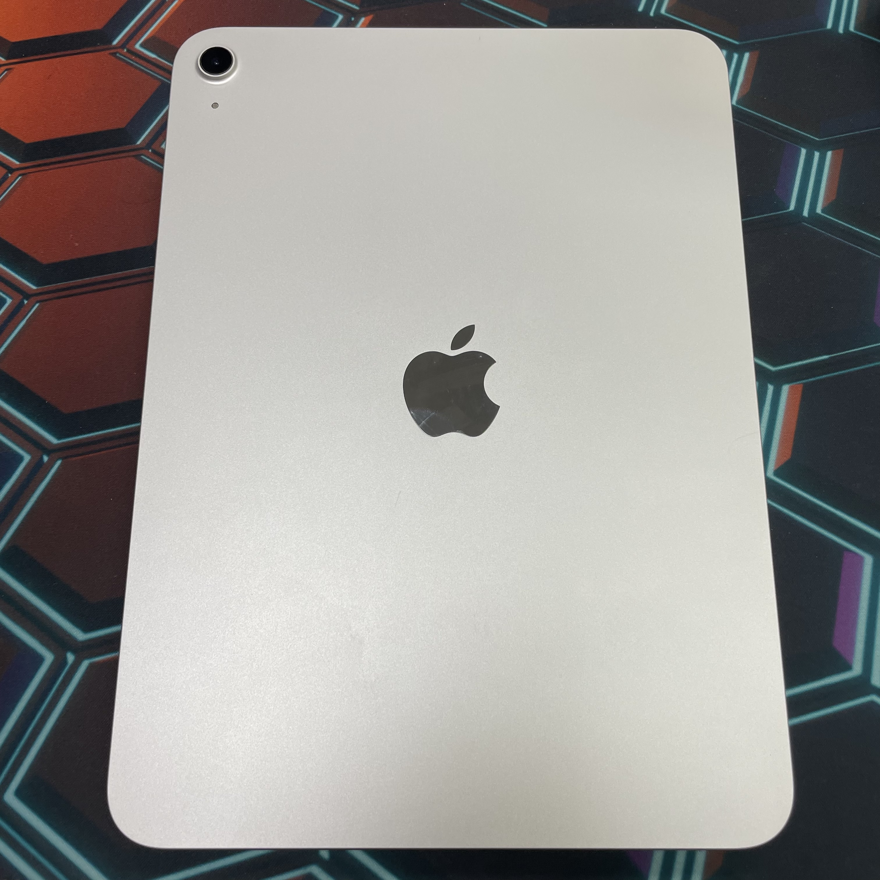 *7856 iPad 11 未使用品 128GB WIFI版 銀色 sliver