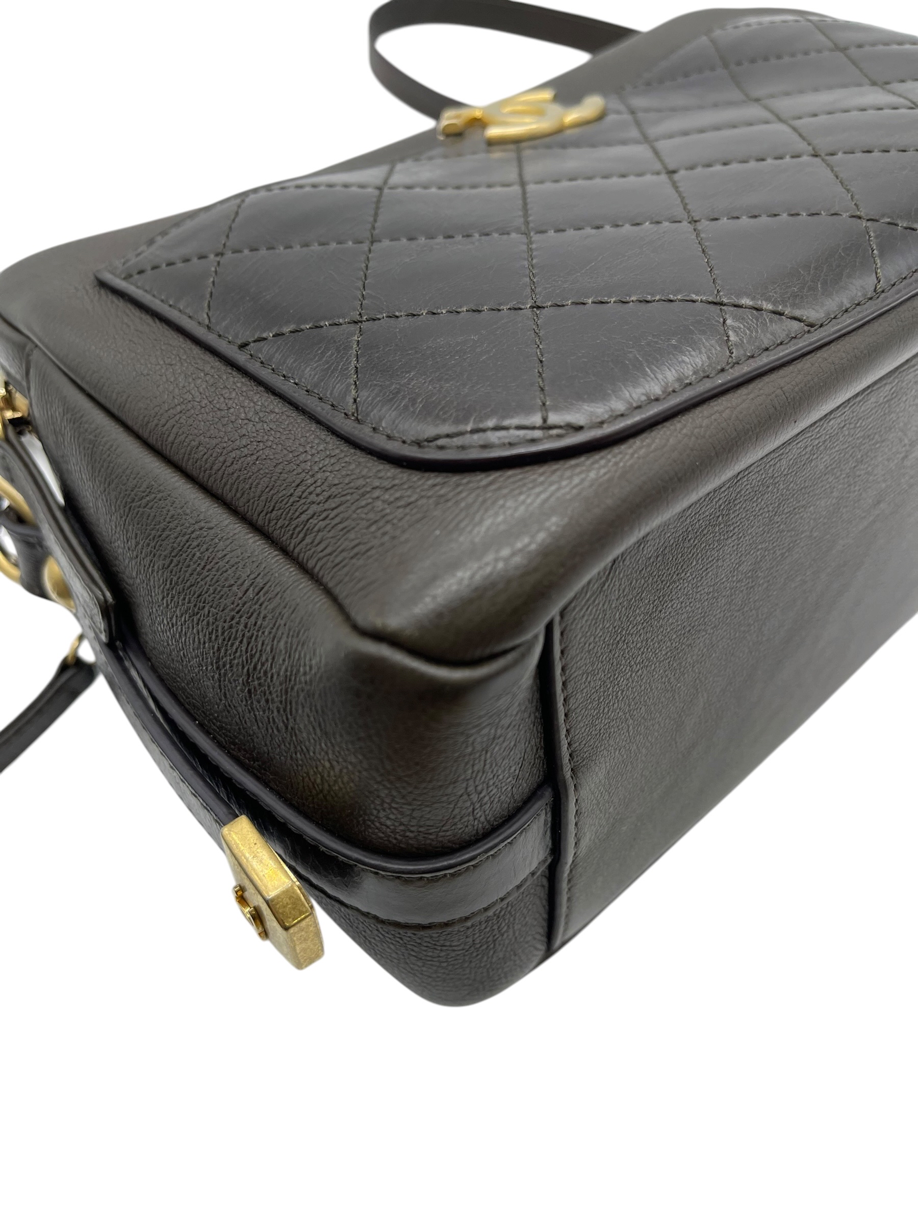 Pre-owned CHANEL Camera Bag / Product Code: 071305