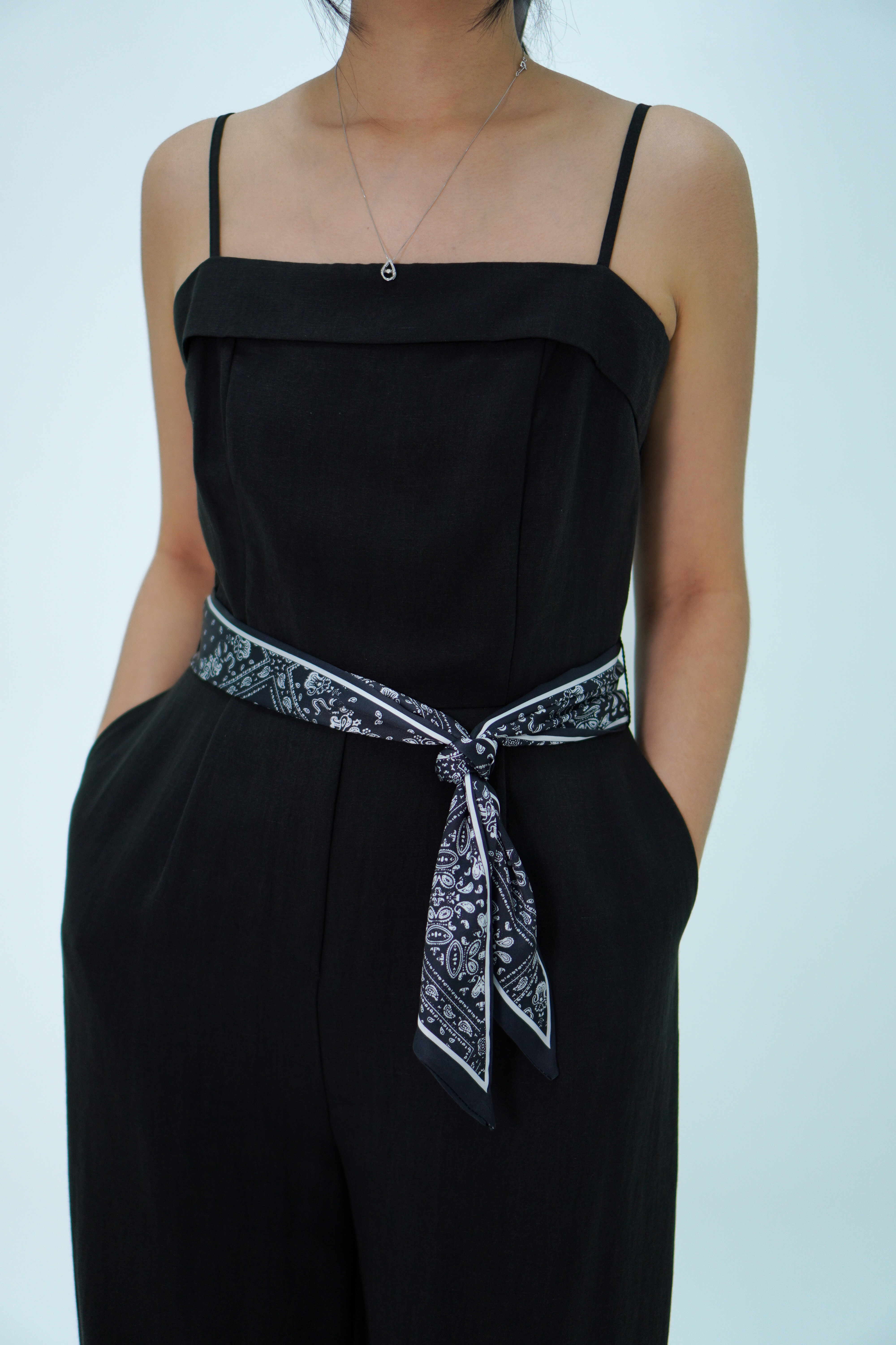 棉麻吊带连体裤