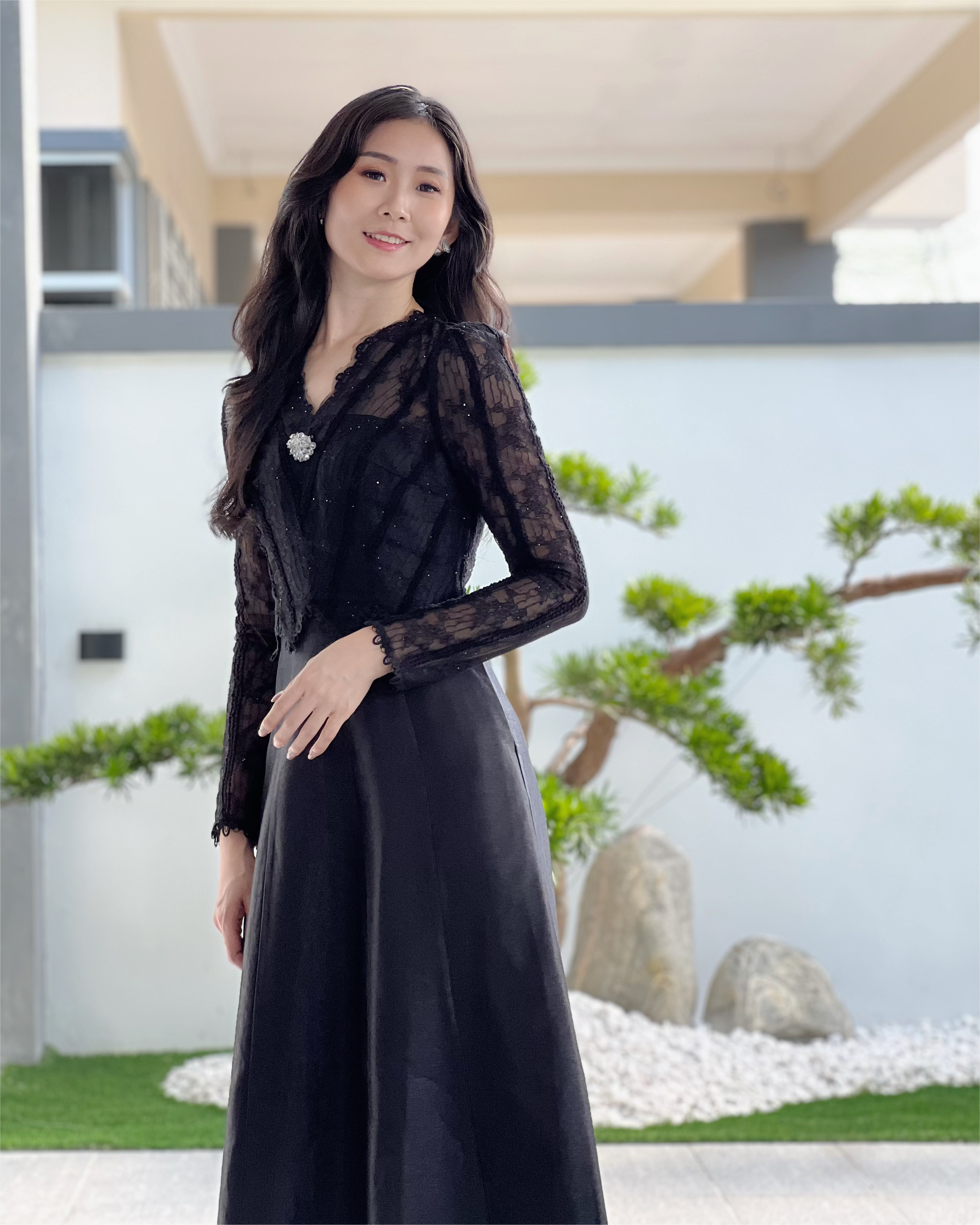 5085 Genevieve Lace Midi Dress 