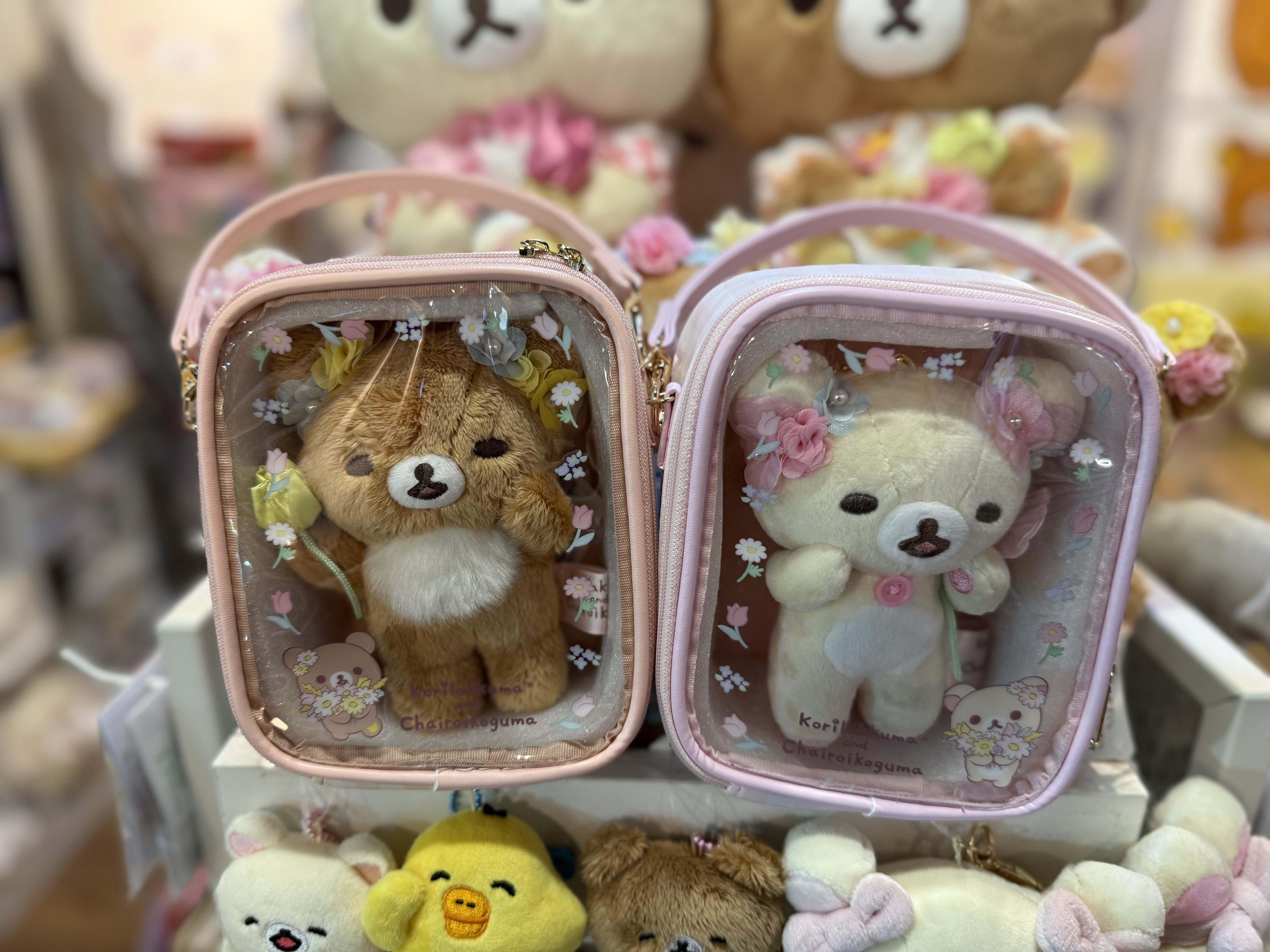 《現貨》全新日本有樂町pop up店限定花花造型痛袋（不包掛飾）