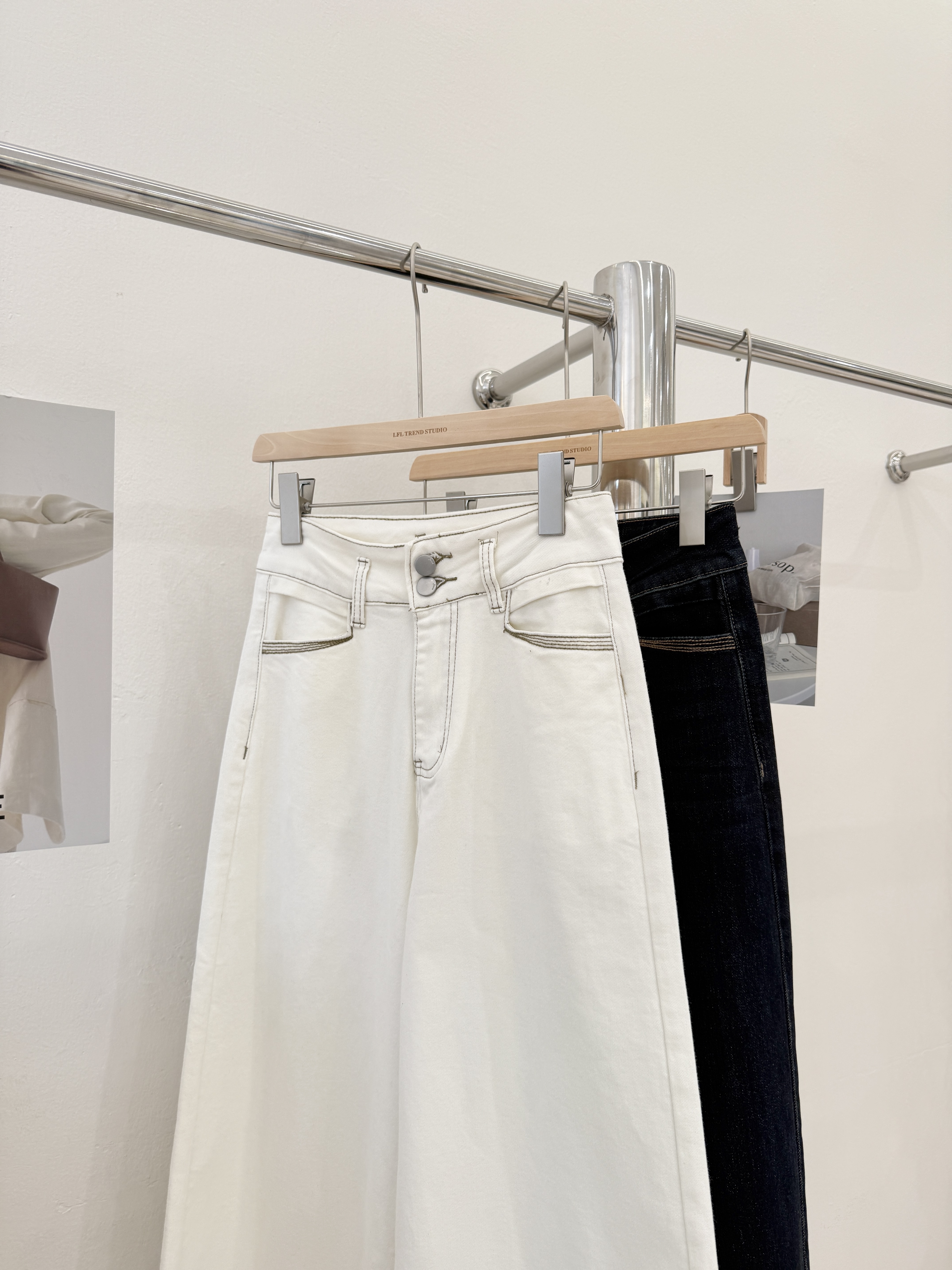 7066 爆款显瘦高腰微喇叭长裤