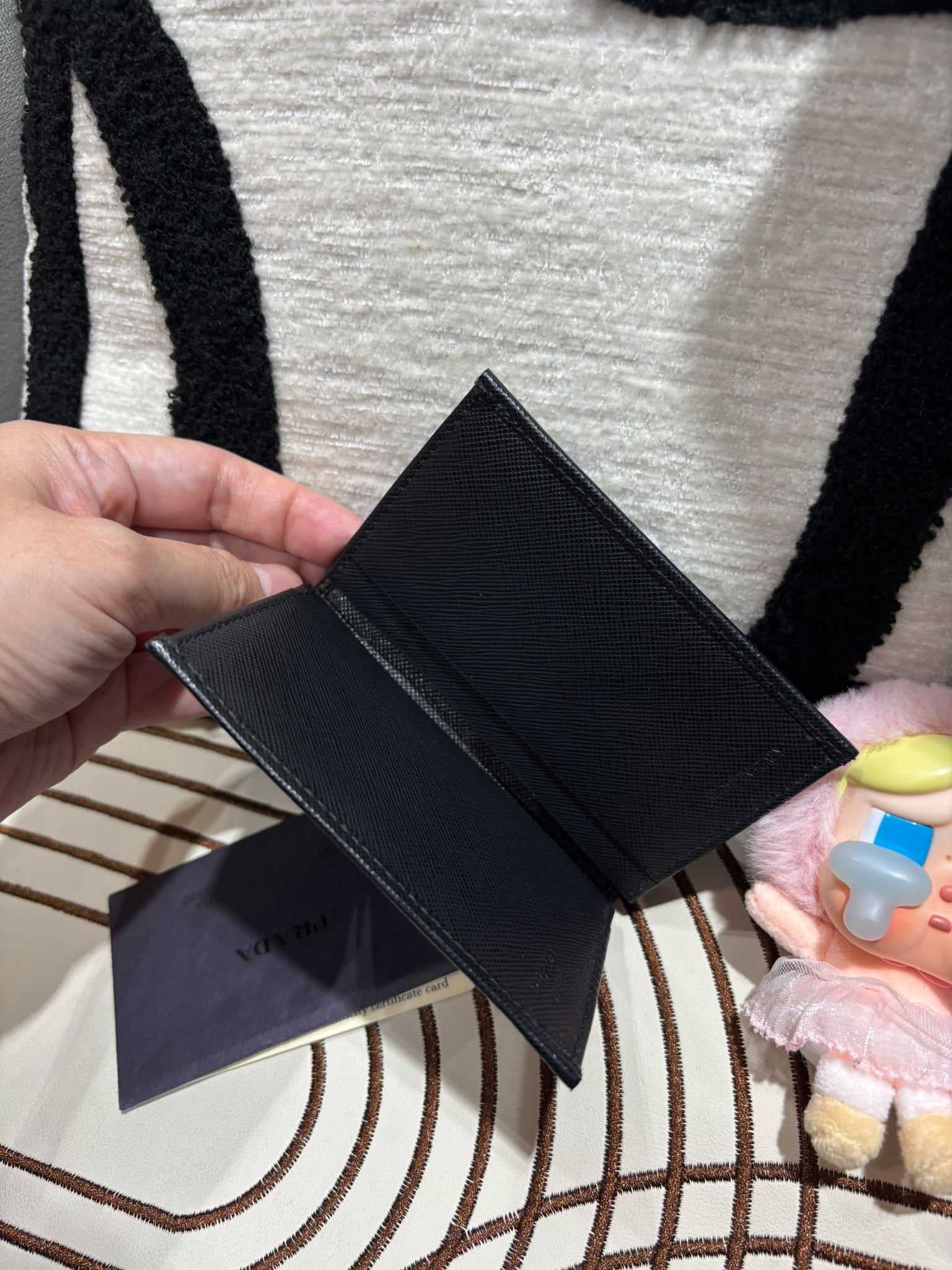 Prada Card Holder Calfskin So Black 100%Authentic, 98%New 