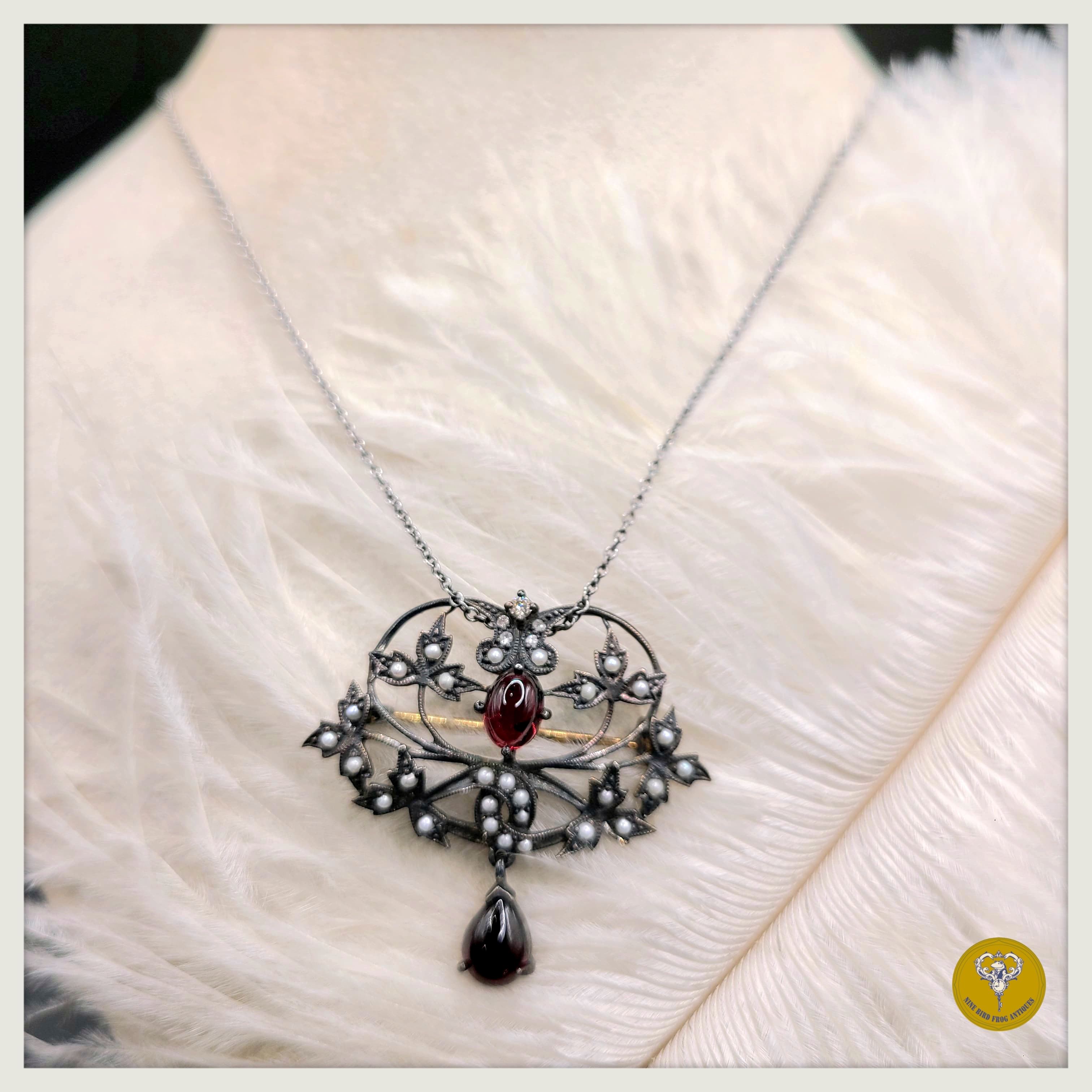 愛德華時期籽珠石榴石鑽石9k金及銀胸針