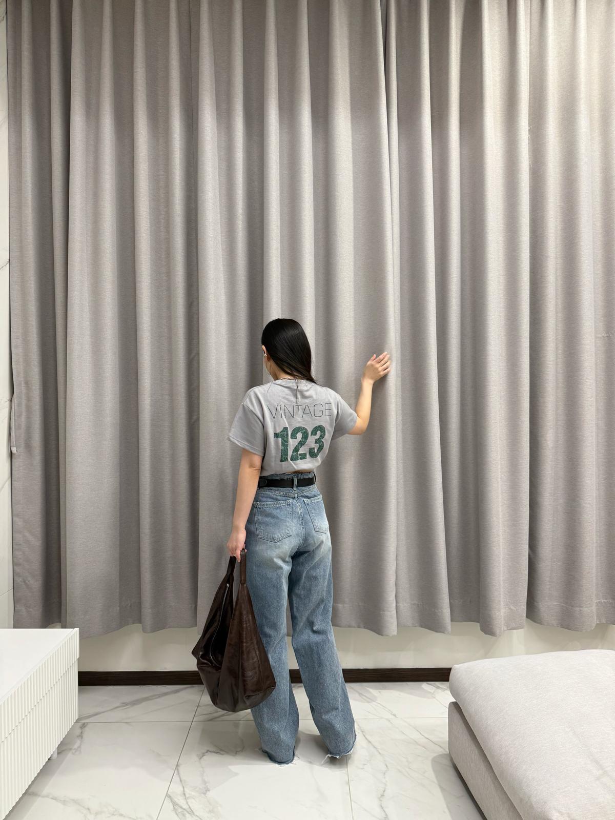 M01 前後擦色英文字Tee