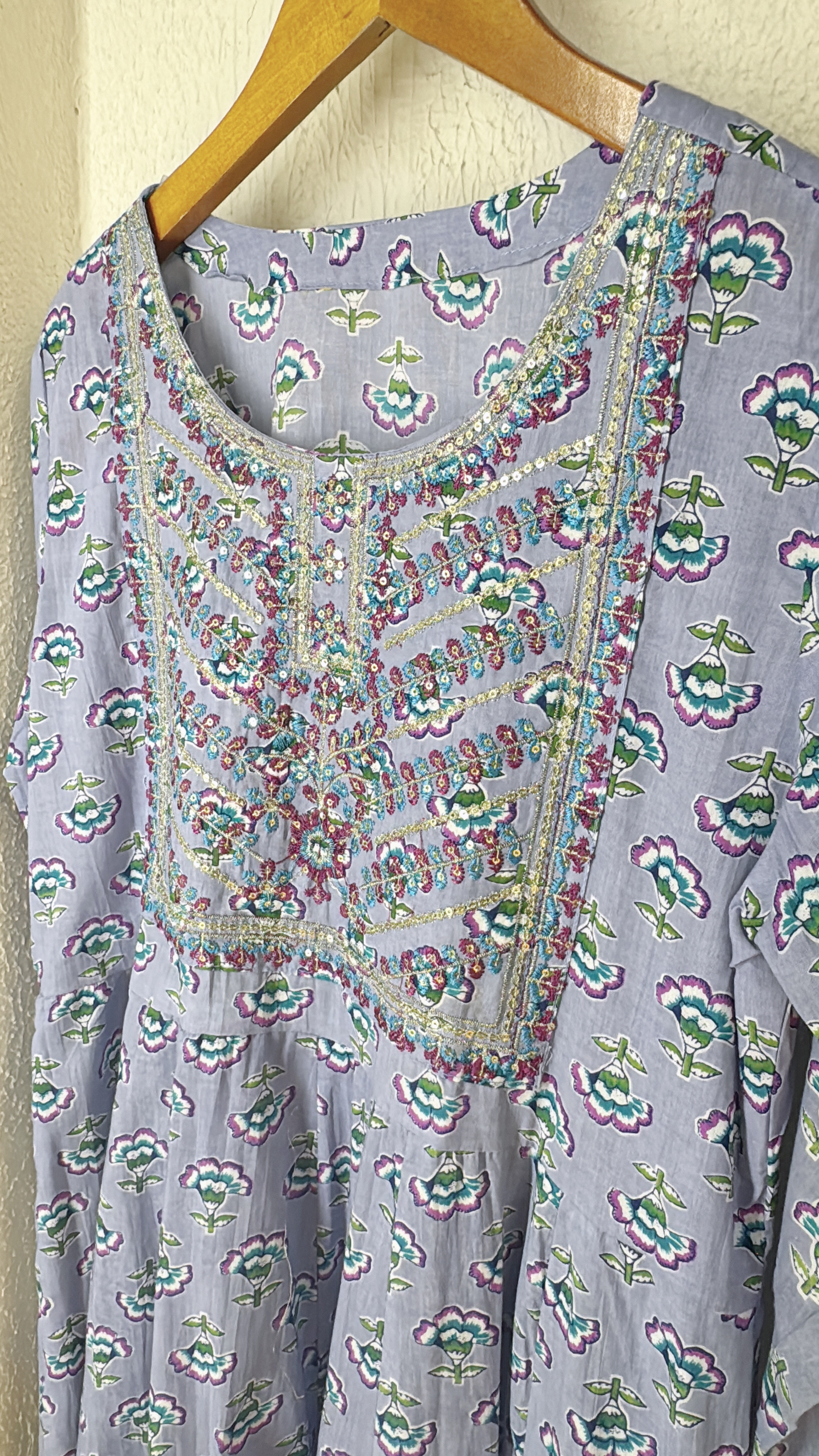 2111 Light Purple Emb. Bling Bling OP 50" 