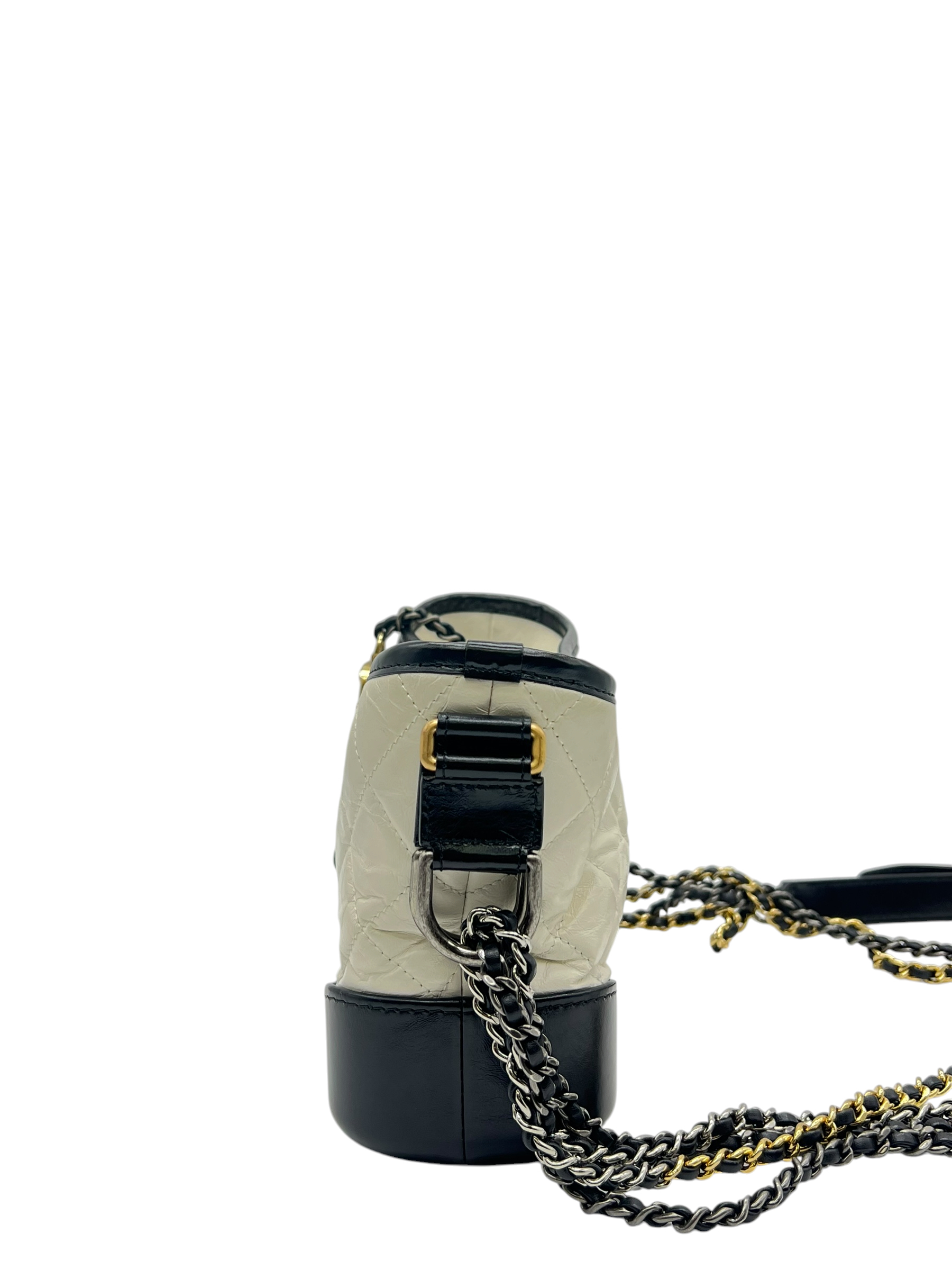 Pre-Owned CHANEL Gabrielle Small Quilted Calfskin Leather Hobo Bag / Product Code: 26052906