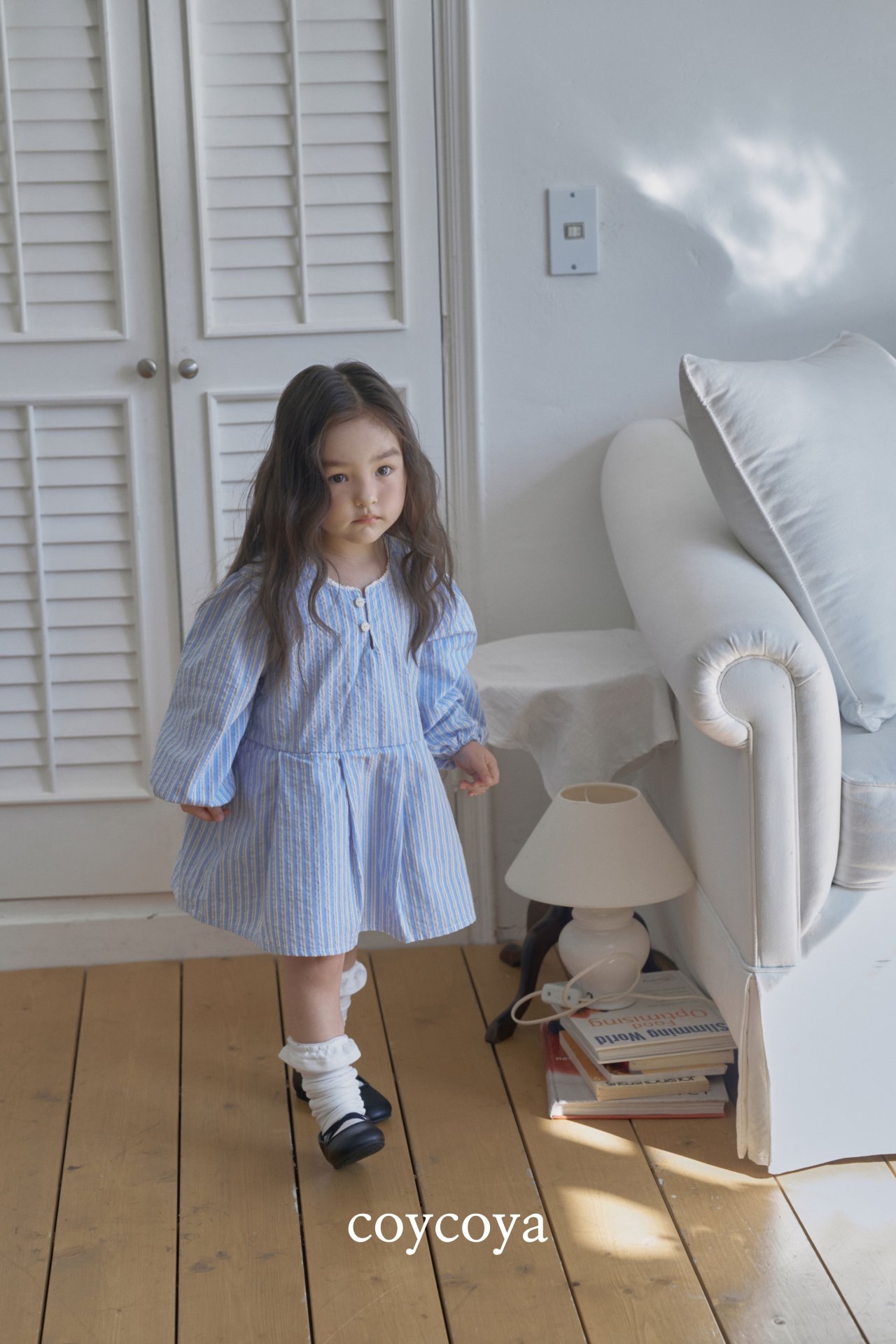 🌸預訂 韓國直送🌸🇰🇷COYCOYA兩色條紋蕾絲領長袖連身裙