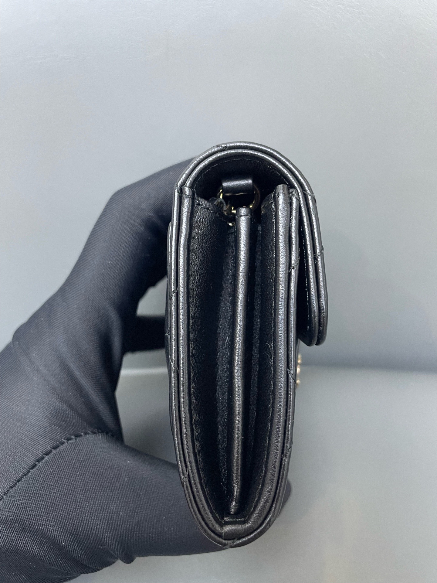 【預訂貨品】Chanel 黑金 小羊皮 woc