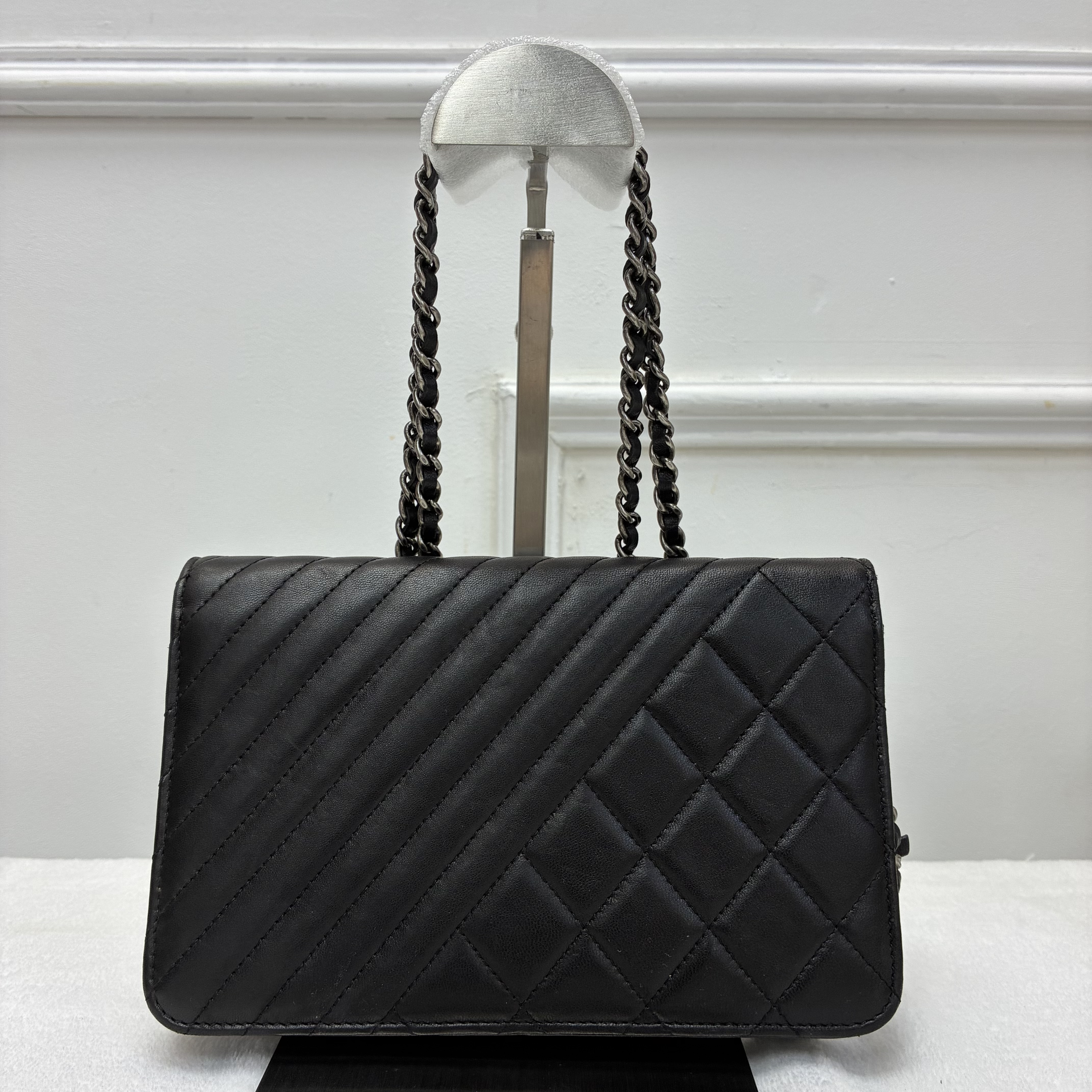 Chanel boy woc黑色銀扣