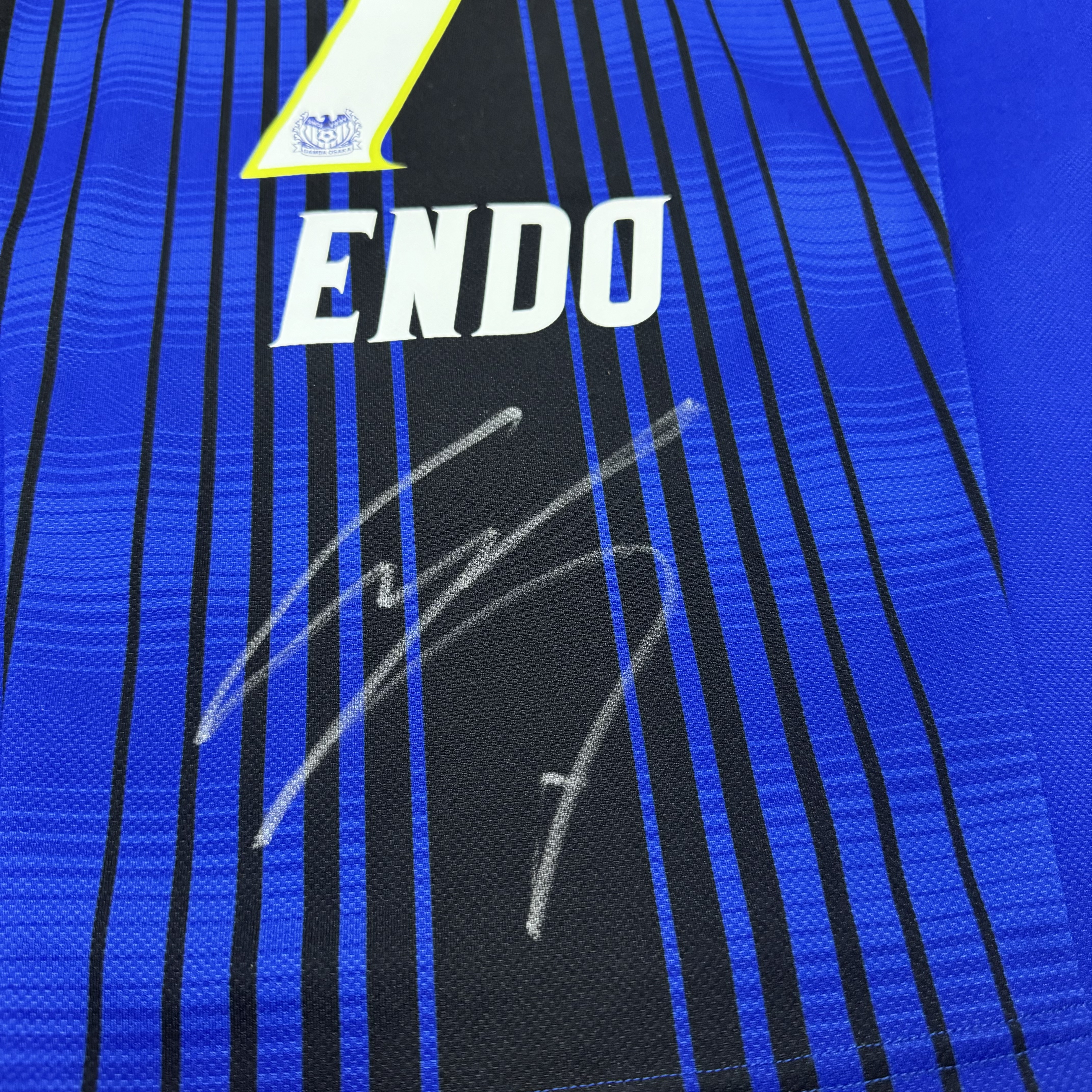 Osaka Gamba 2012 home signed shirt #7 Endo