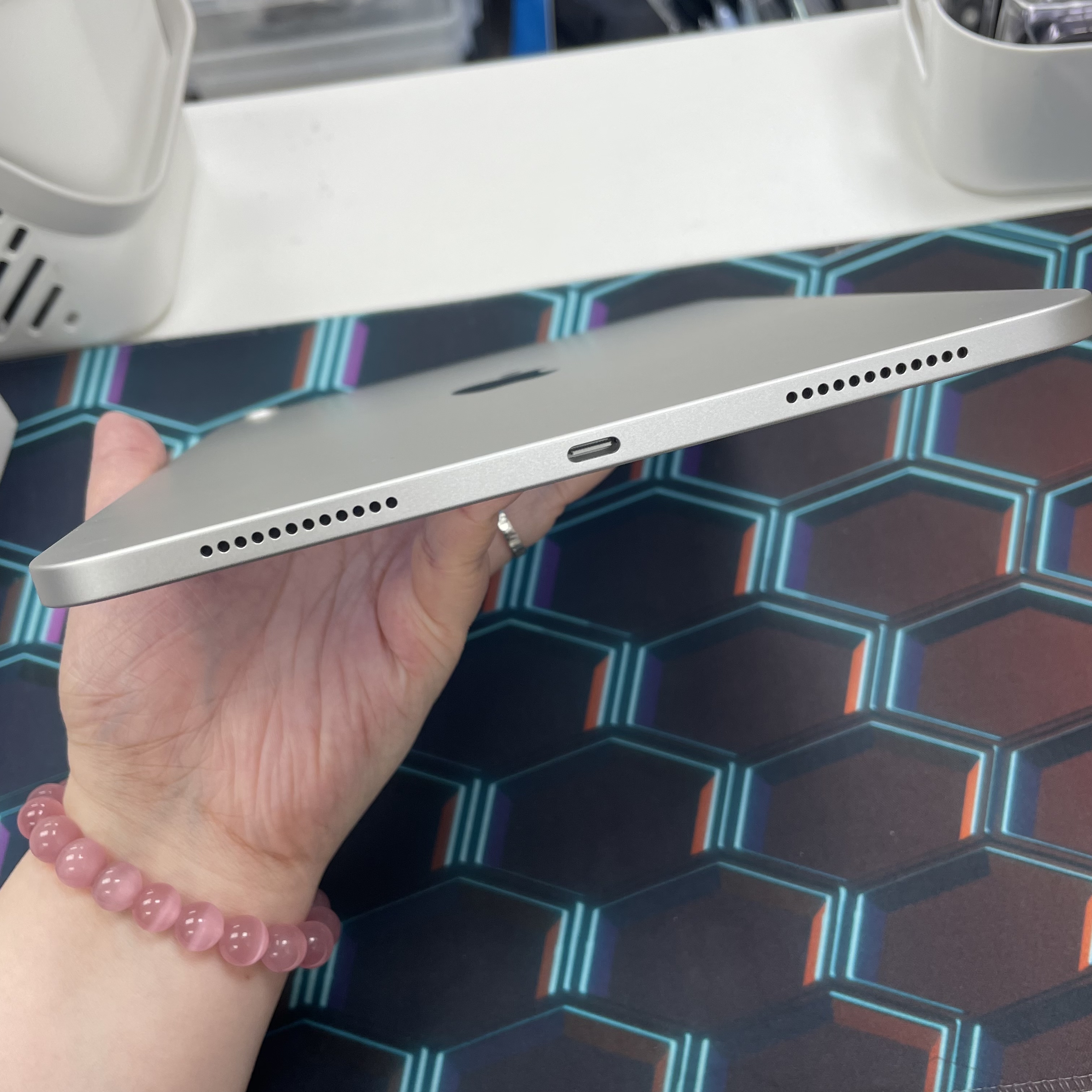 *6238 iPad 11 未使用品 128GB WIFI版 銀色 sliver