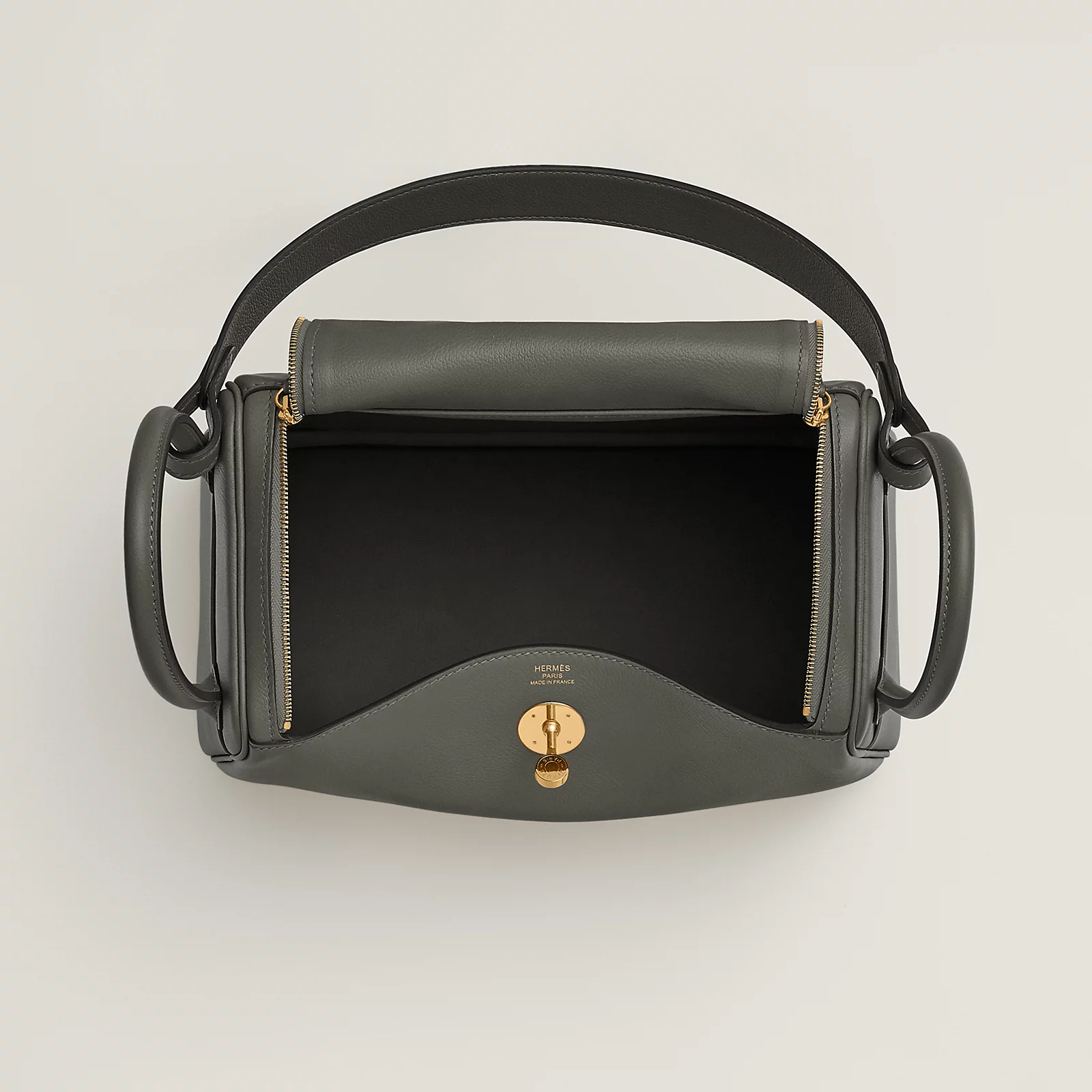 🏁⏺️ Hermes 全新🆕 Lindy 26 Gris Meyor積雨雲灰色 Evercolor皮 金扣