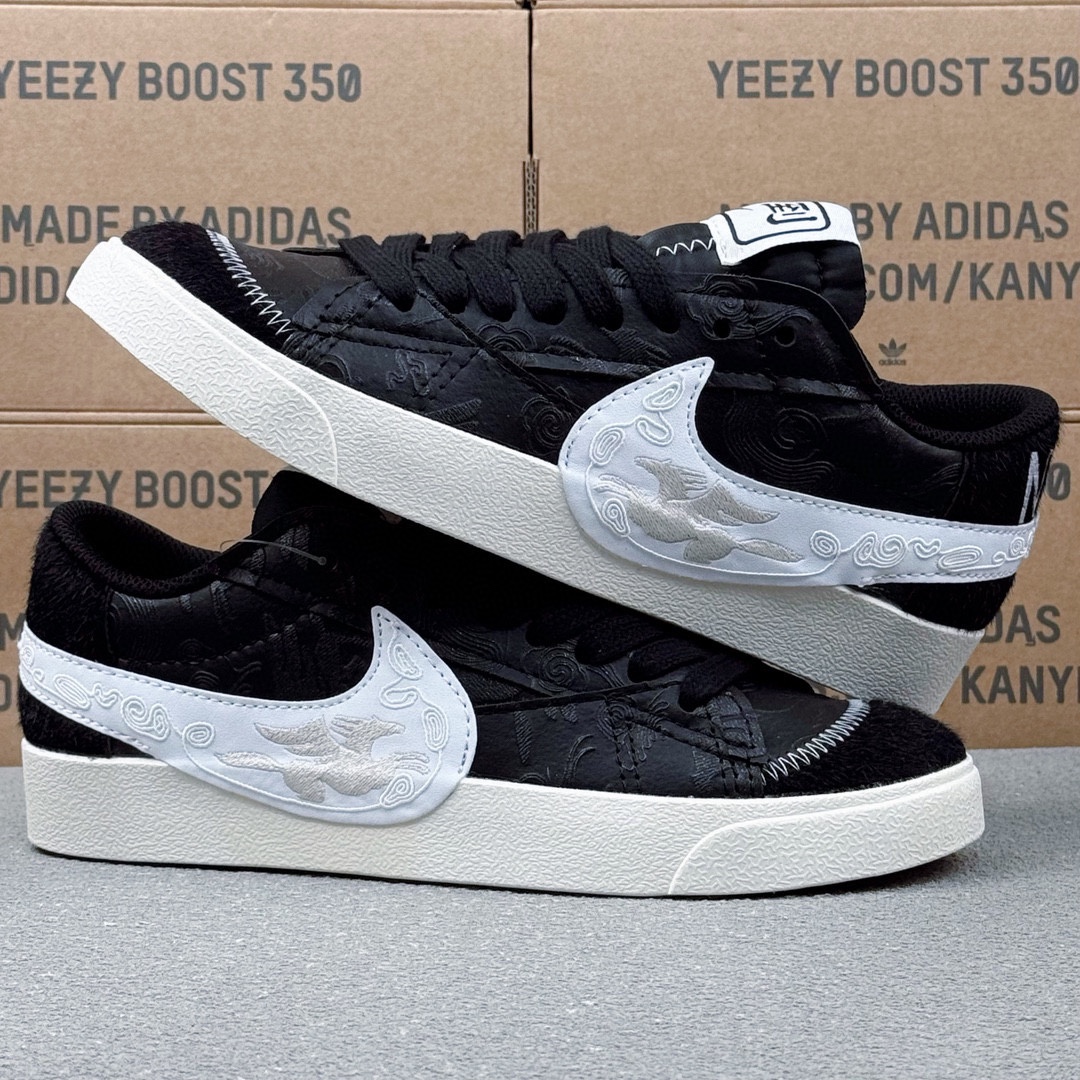 Nike Blazer Low '77 Jumbo