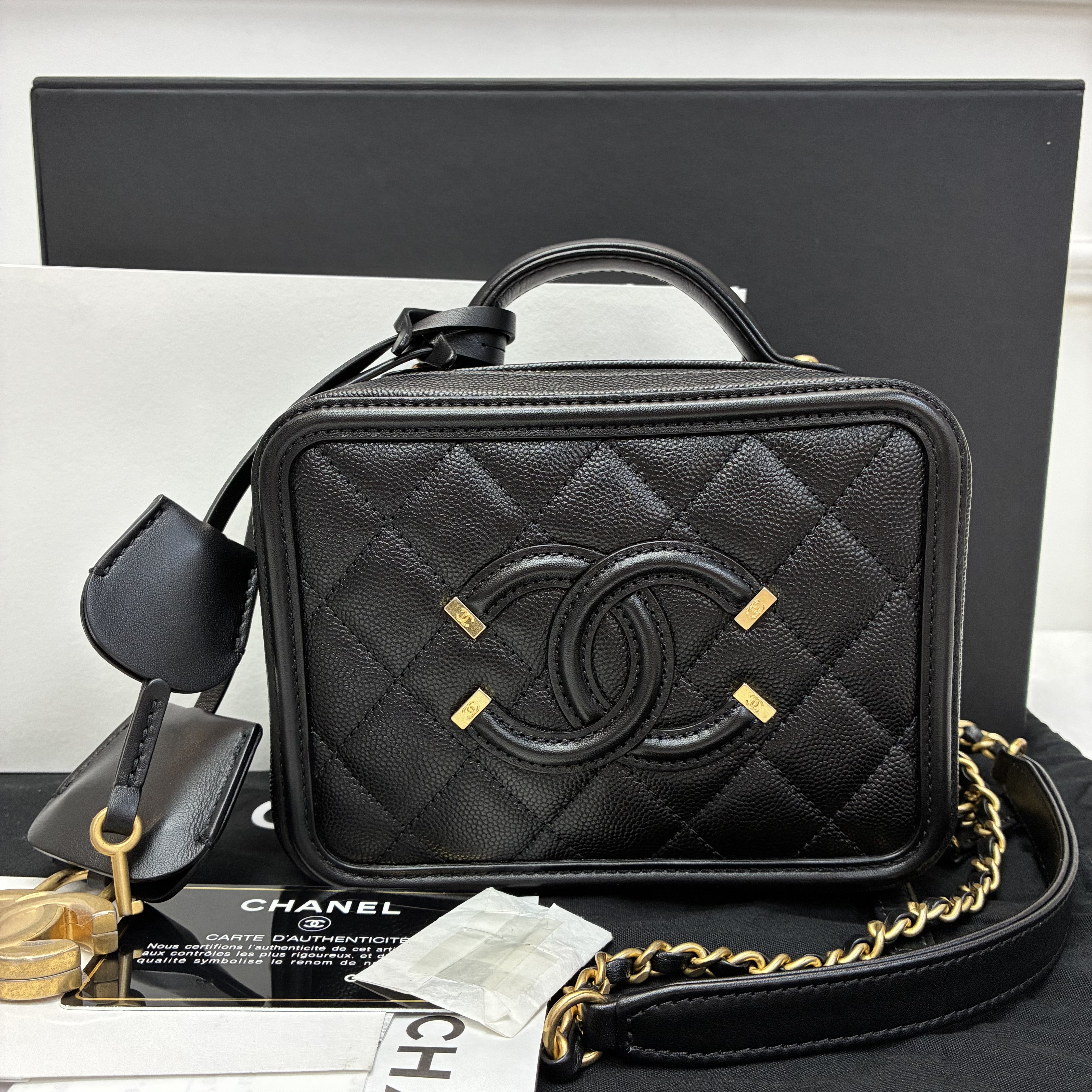 Full set Chanel 相機包