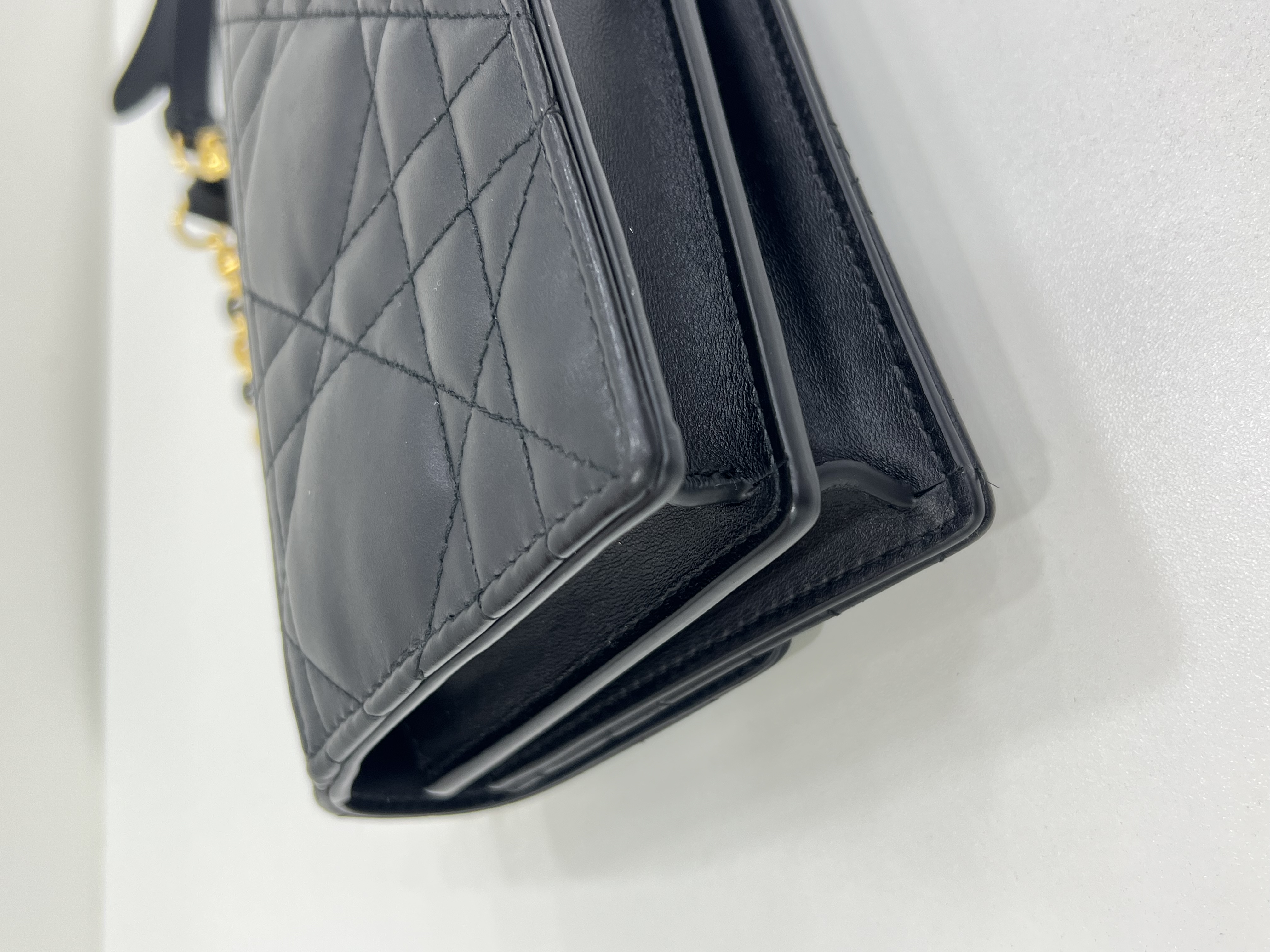 直播貨品 |  [1個-$100 2個-$300］E31
