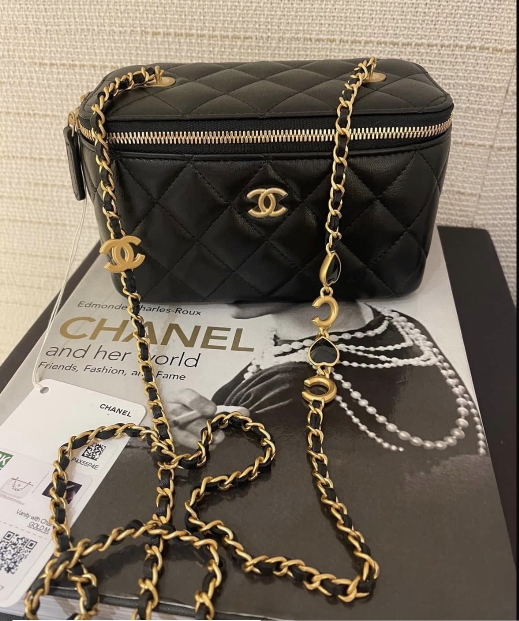 Chanel 香奈兒菱格紋長盒包