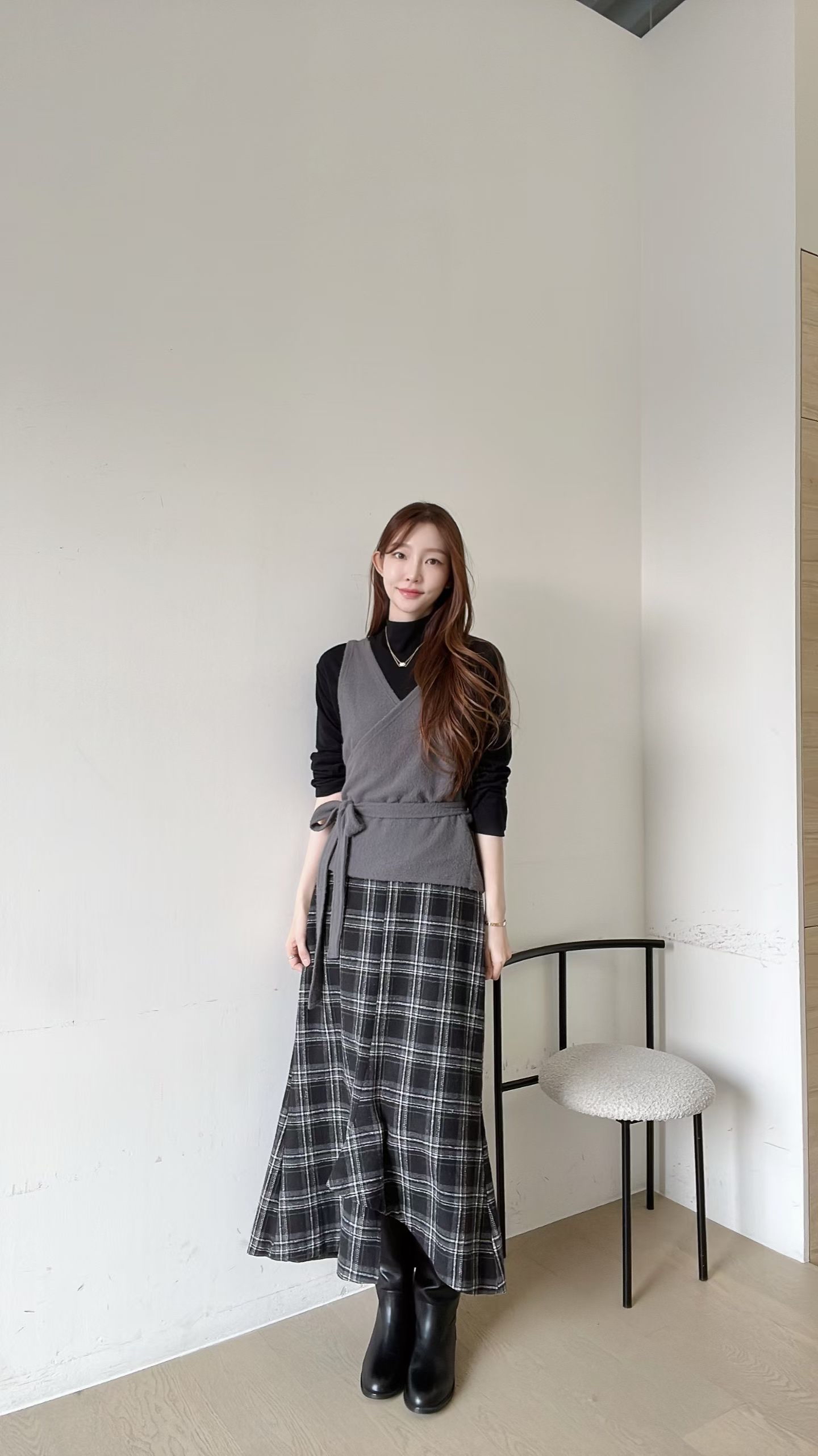 FV31_01 魚尾格仔長SK  (3色)